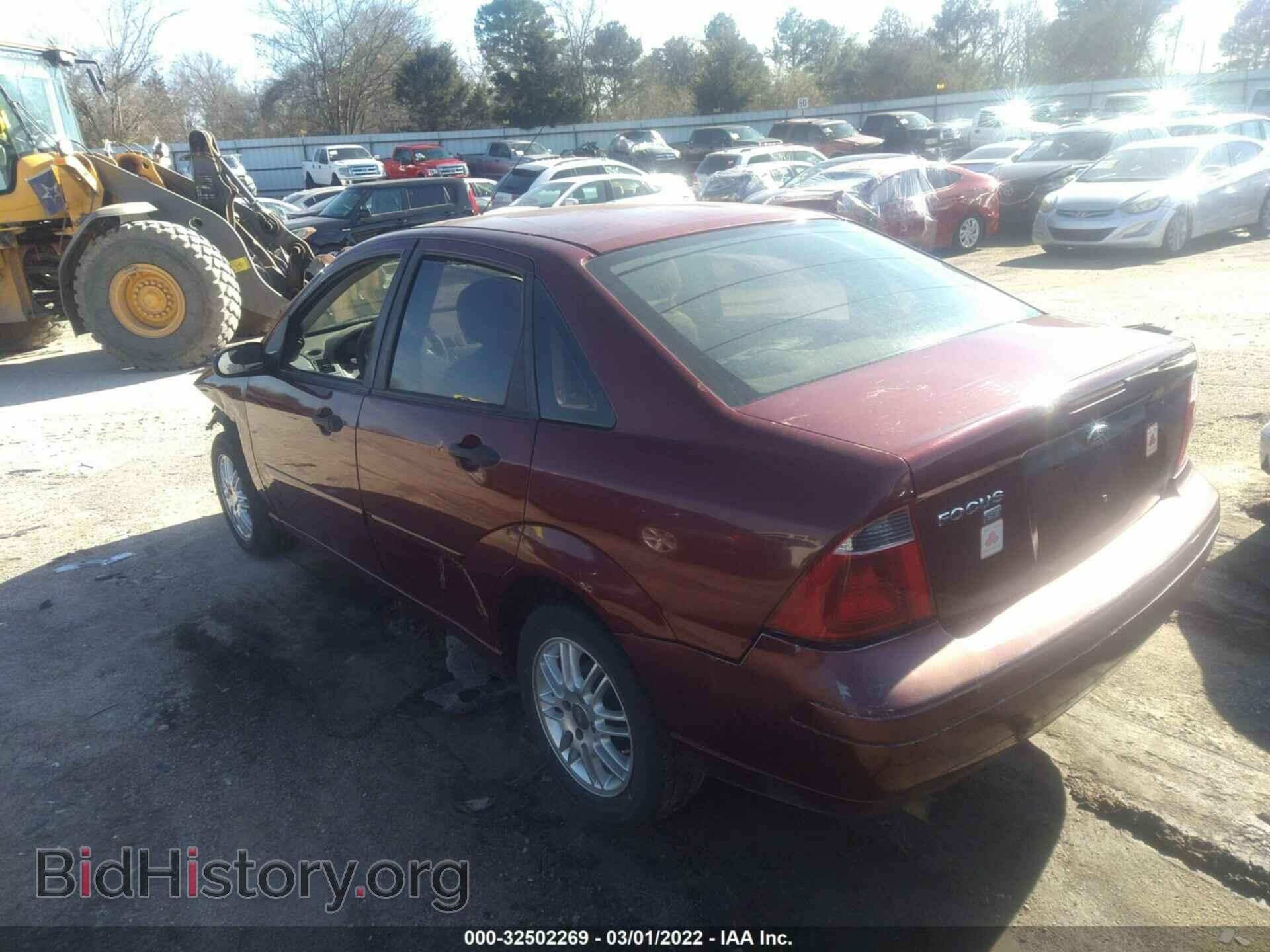 2007 FORD FOCUS - VIN: 1FAFP34NX7W312174 - Фото 3