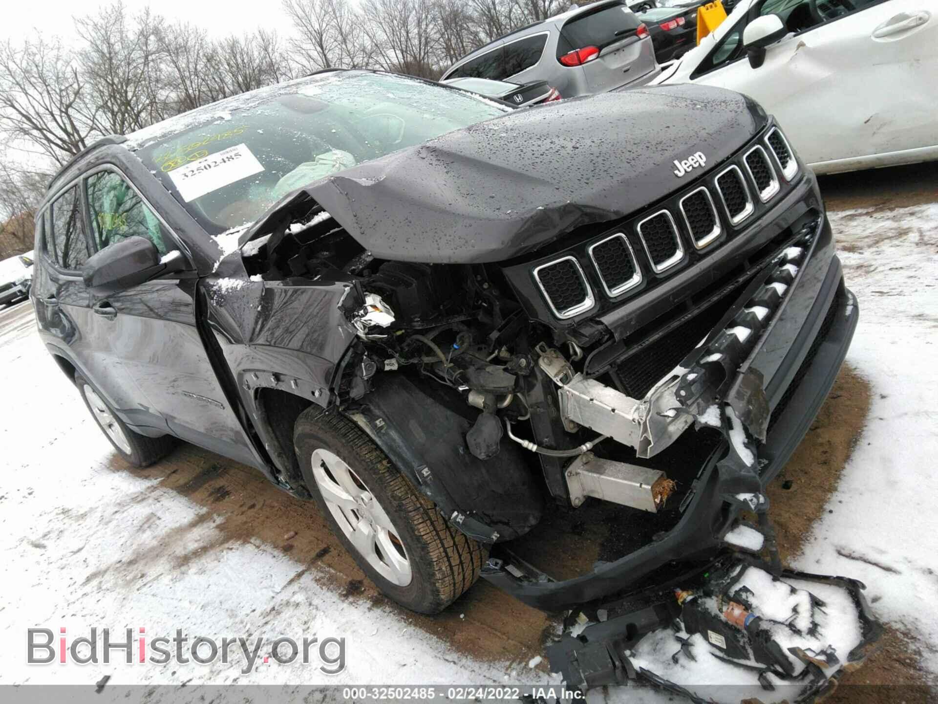 Фотография 3C4NJDBB2JT264494 - JEEP COMPASS 2018
