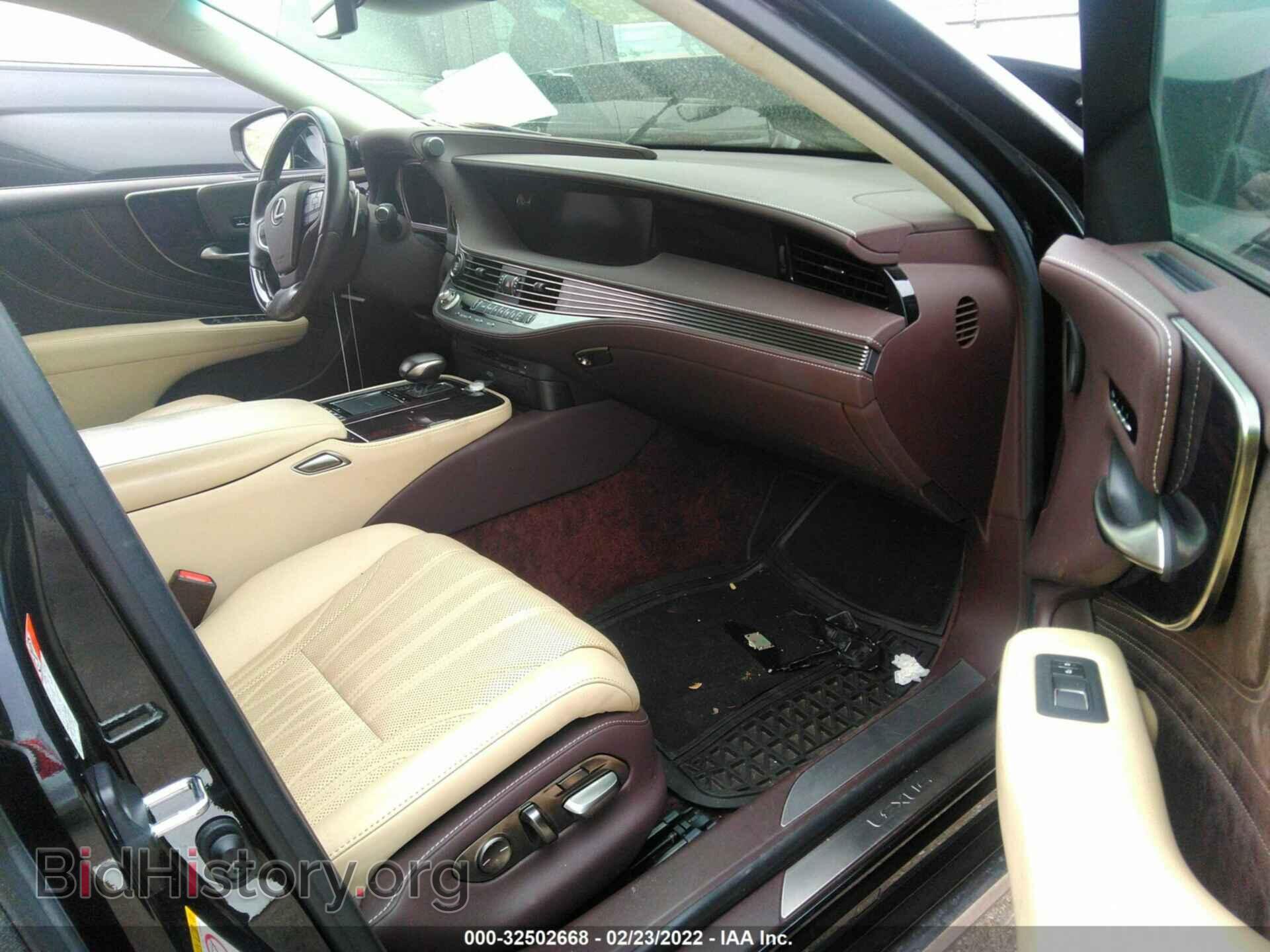 2018 LEXUS LS - VIN: JTHB5LFF3J5006062 - Фото 5