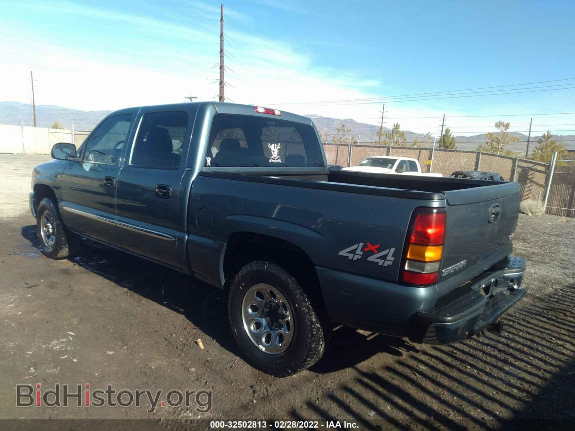 2006 GMC SIERRA 1500 - VIN: 2GTEK13T861128270 - Фото 3
