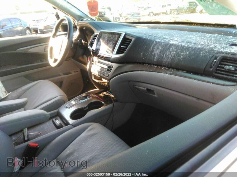 2020 Honda RIDGELINE (VIN 5FPYK3F54LB029290) — фото 5 из 11