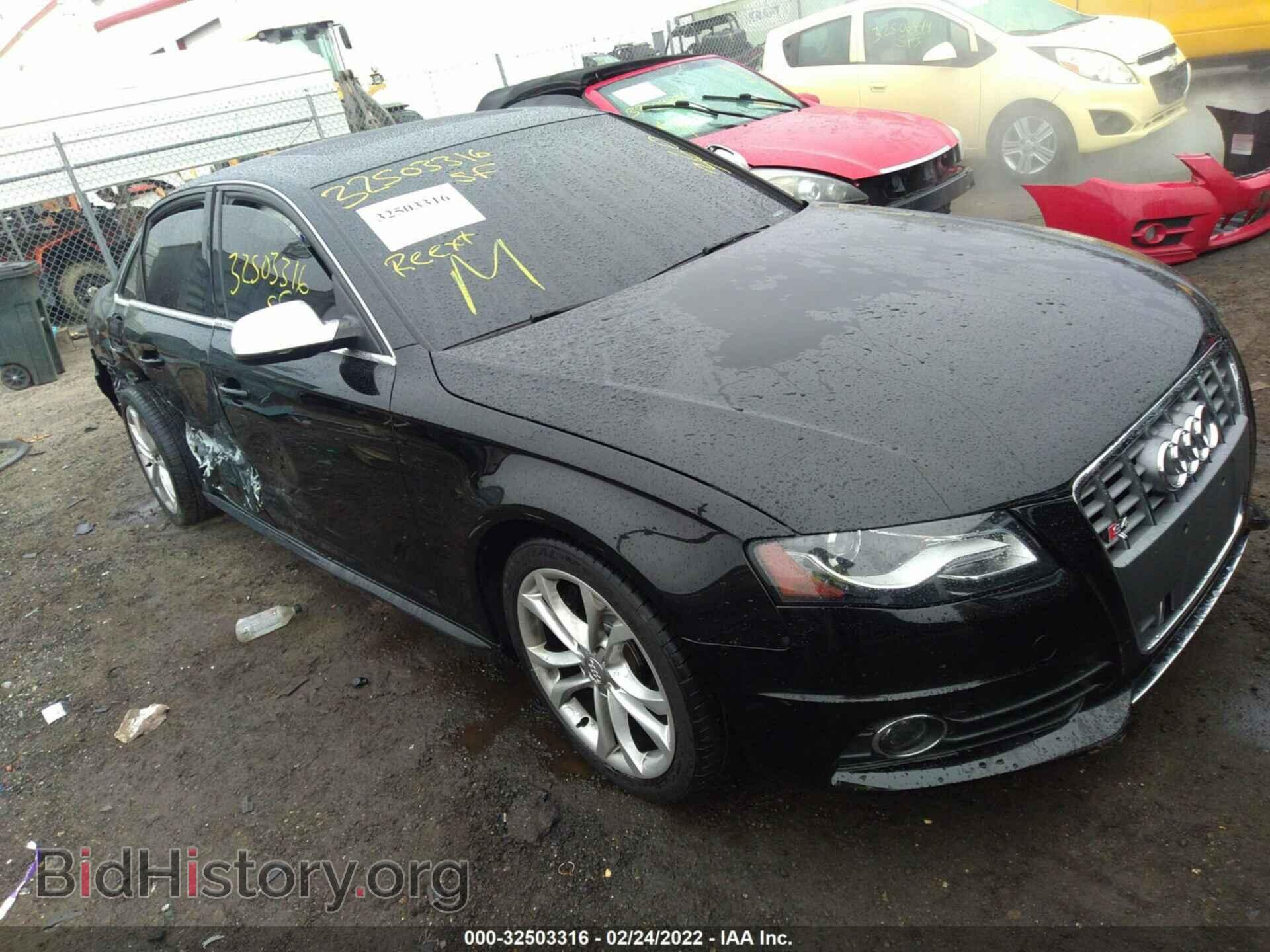 Фотография WAUBGAFL8CA105487 - AUDI S4 2012