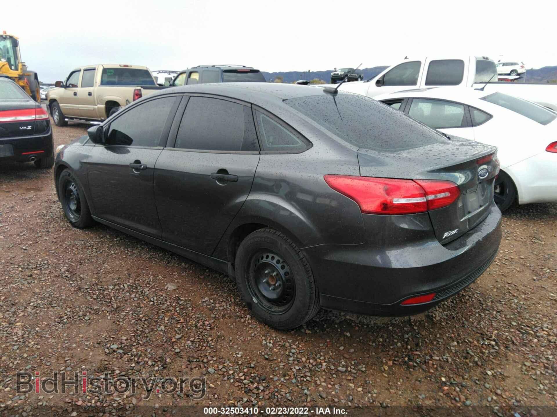 2017 FORD FOCUS - VIN: 1FADP3E25HL303722 - Фото 3