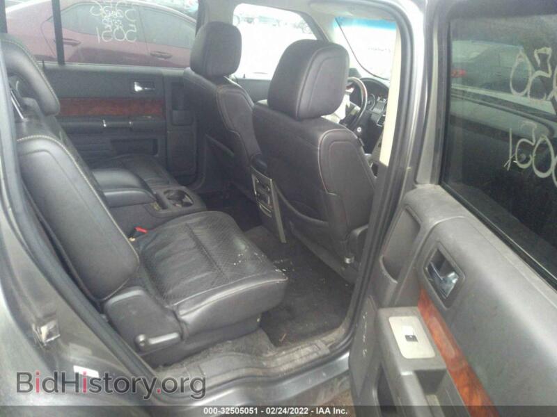 2010 Ford FLEX (VIN 2FMHK6DC2ABA42427) — фото 8 из 11