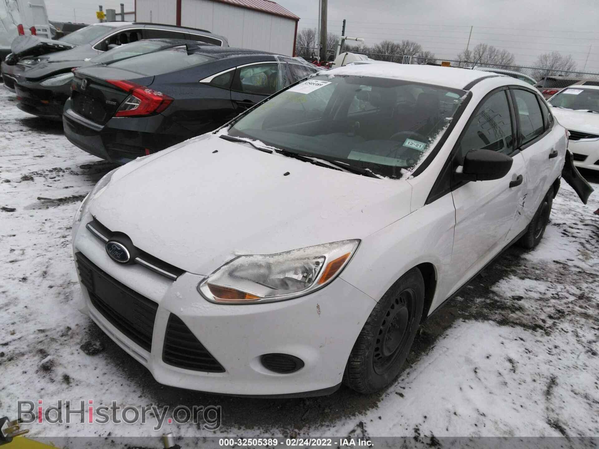 2013 FORD FOCUS - VIN: 1FADP3E23DL253140 - Фото 2