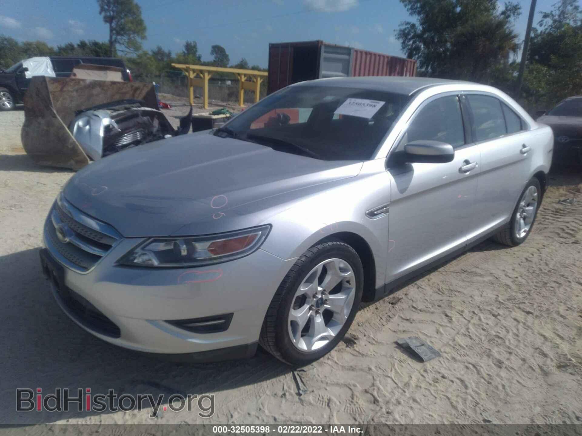 2010 FORD TAURUS - VIN: 1FAHP2EW4AG101371 - Photo 2