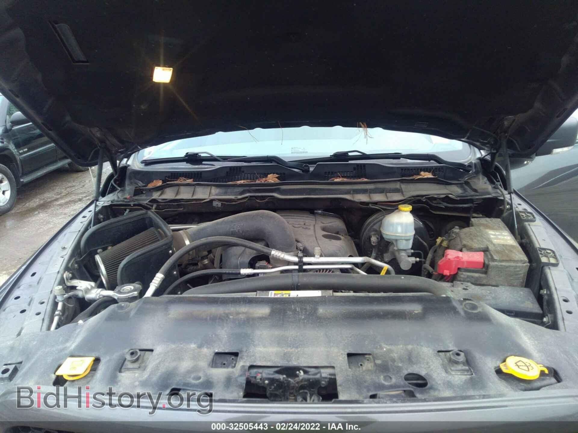2016 RAM 1500 - VIN: 1C6RR7LT2GS305324 - Фото 10