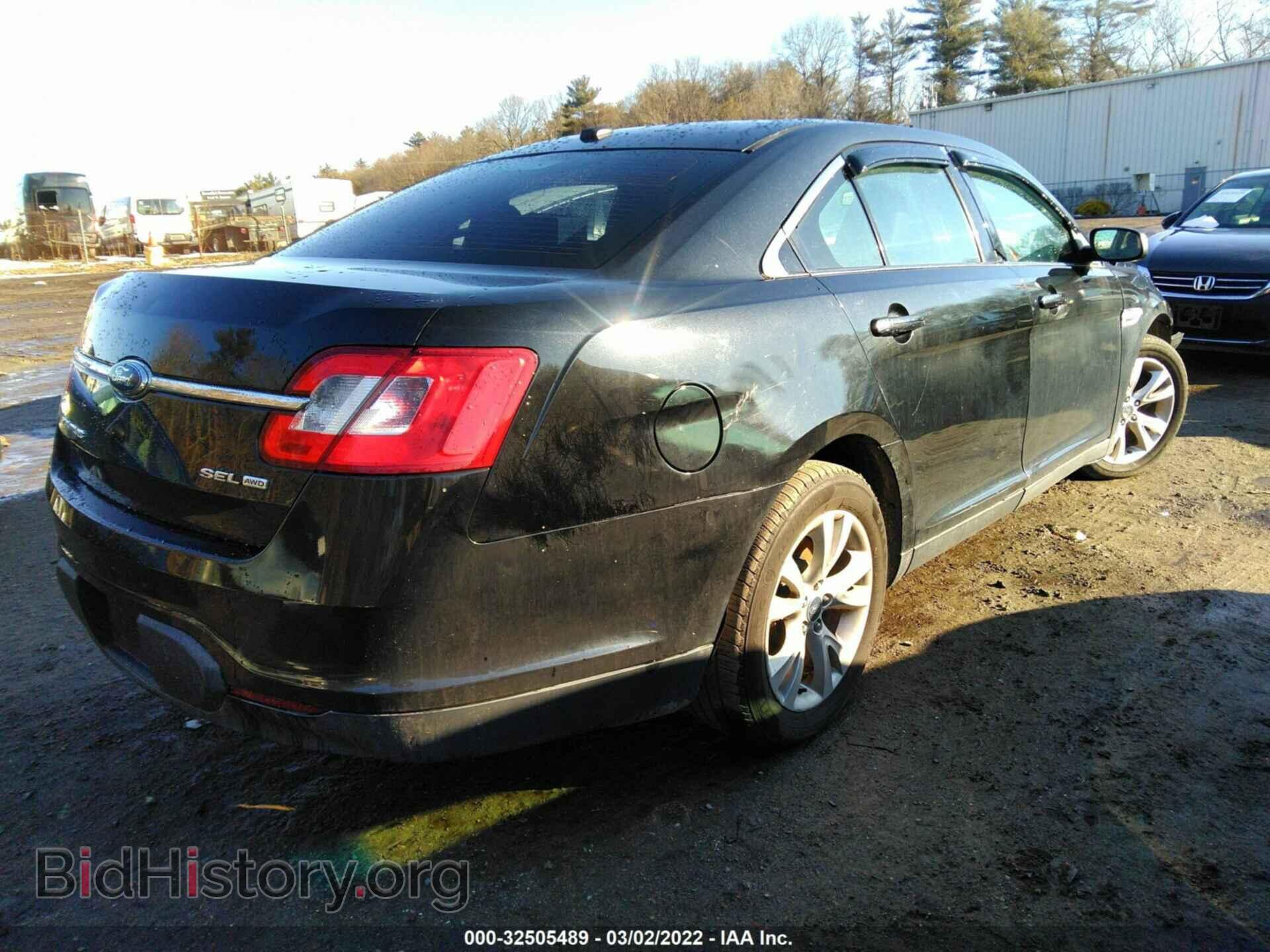 2010 FORD TAURUS - VIN: 1FAHP2HW2AG141640 - Фото 4