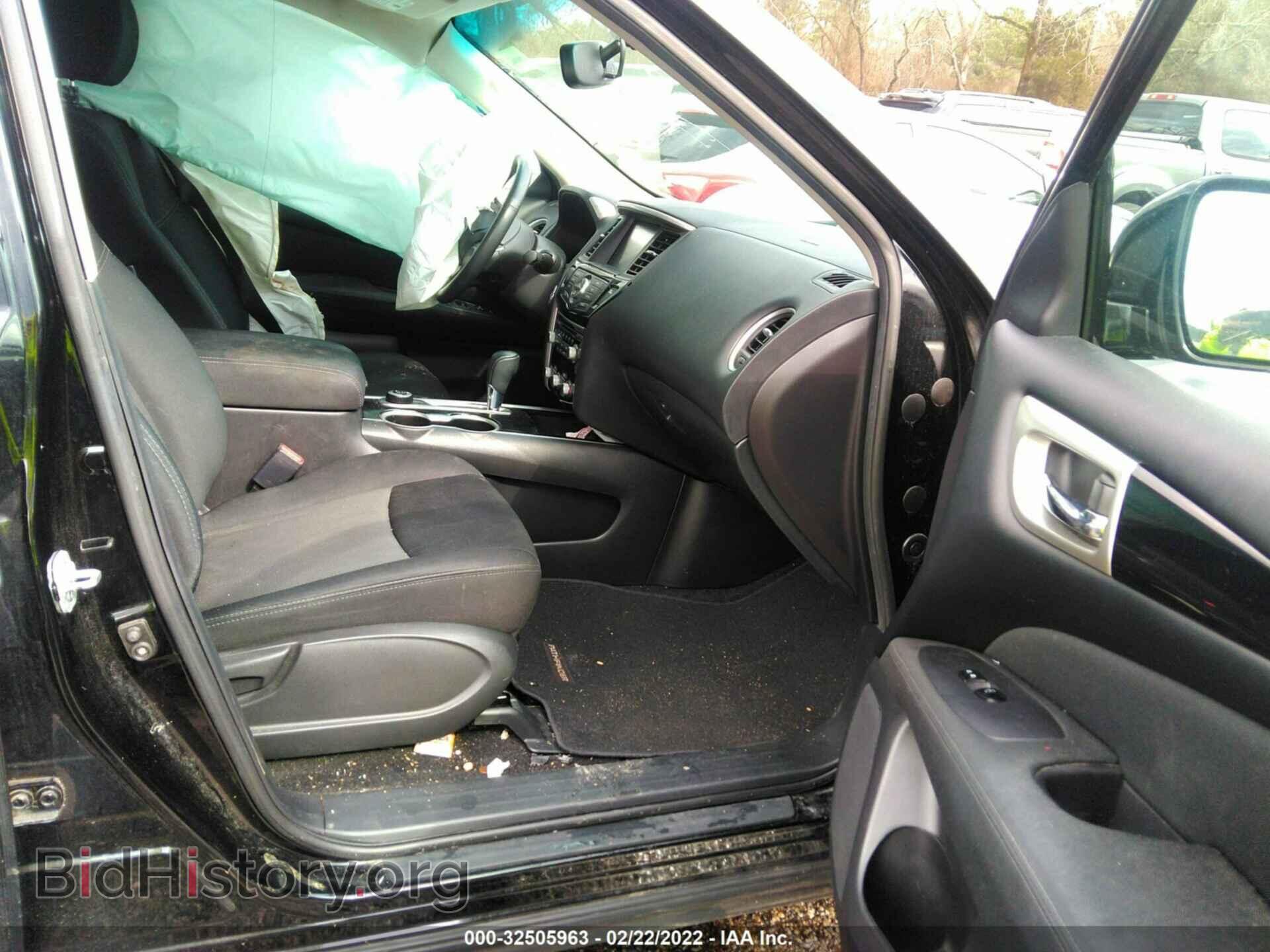 2017 NISSAN PATHFINDER - VIN: 5N1DR2MM8HC633867 - Фото 5