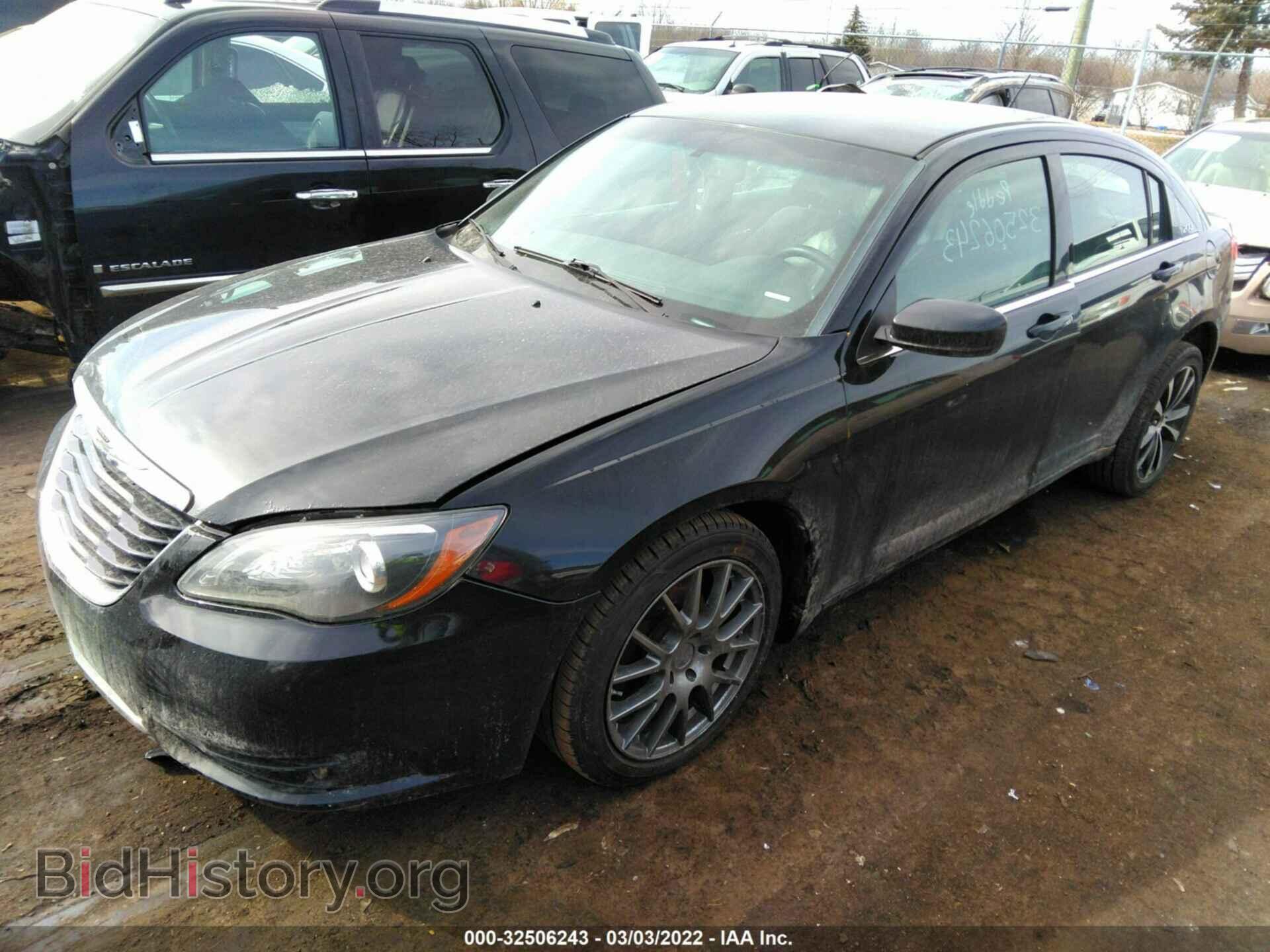 2014 CHRYSLER 200 - VIN: 1C3CCBCG6EN103446 - Фото 2