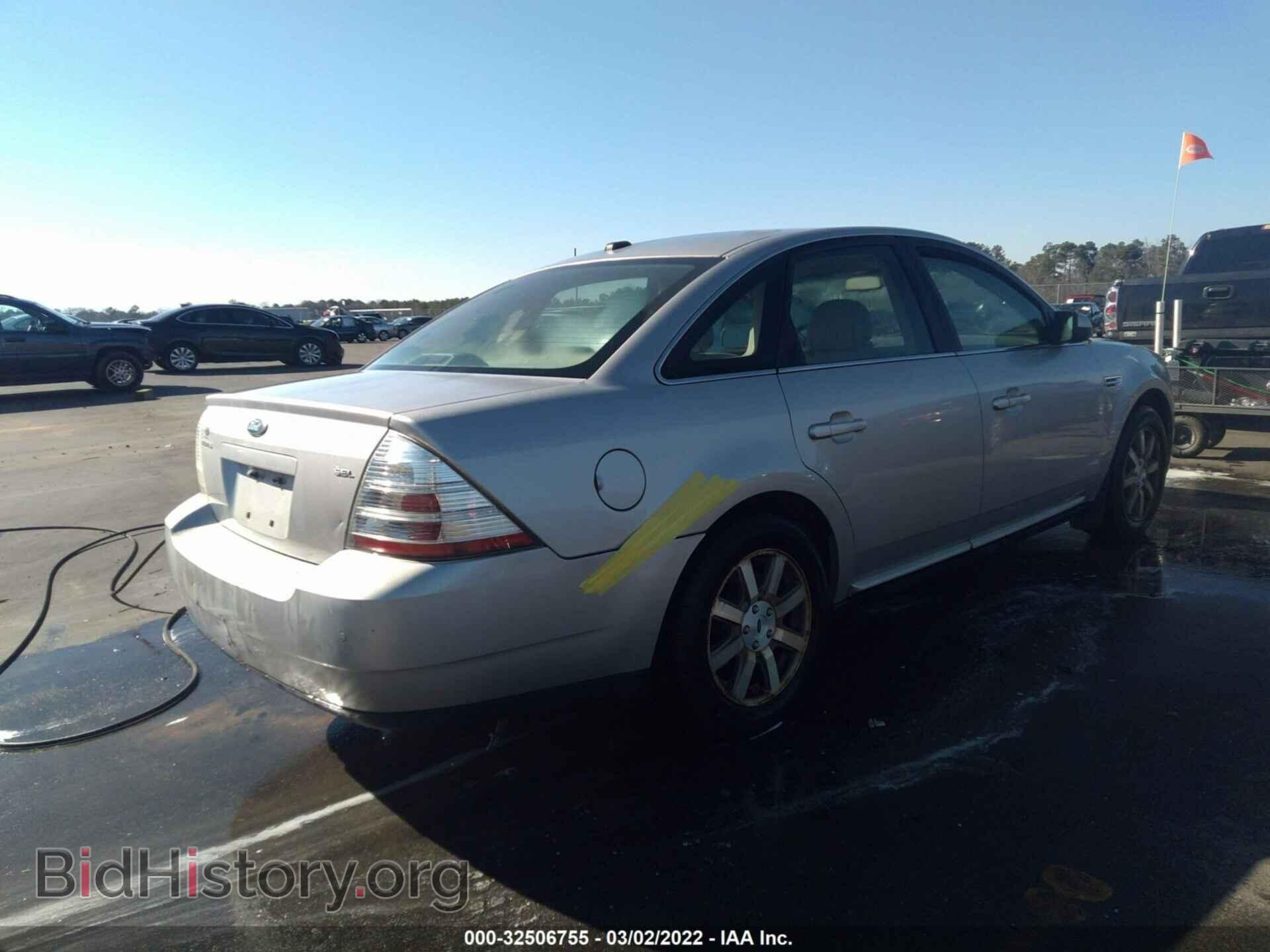 2008 FORD TAURUS - VIN: 1FAHP24W18G186357 - Фото 4