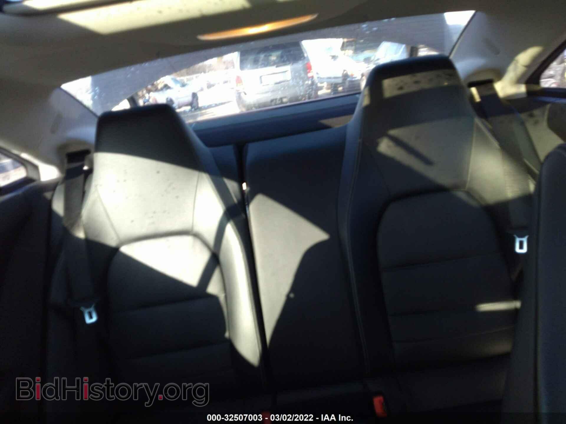 2011 MERCEDES-BENZ E-CLASS - VIN: WDDKJ5GB5BF093727 - Фото 8