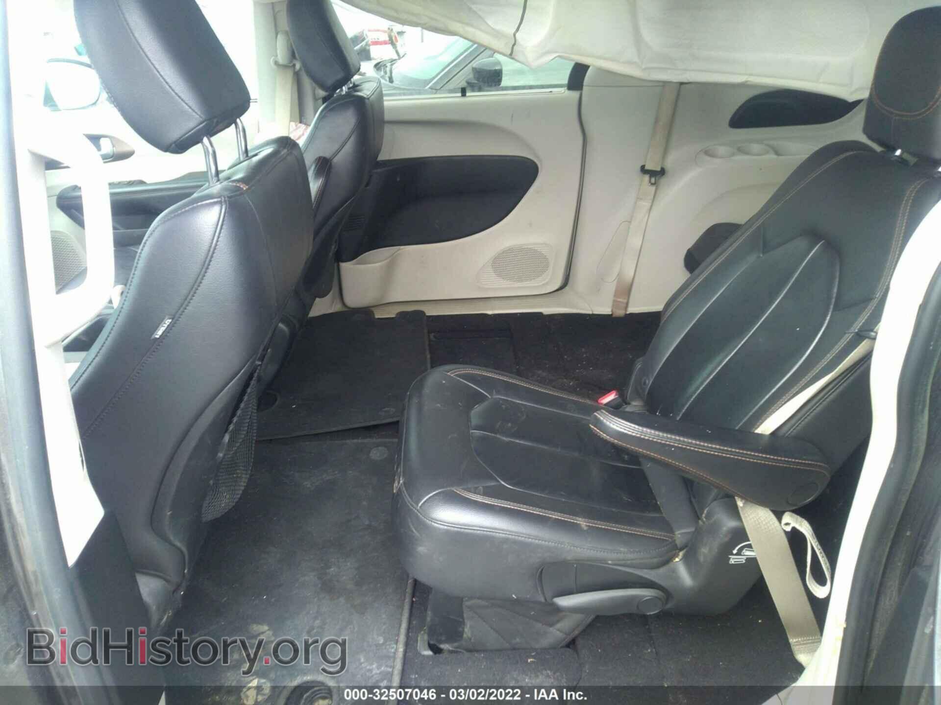 2017 CHRYSLER PACIFICA - VIN: 2C4RC1BG8HR823842 - Фото 8