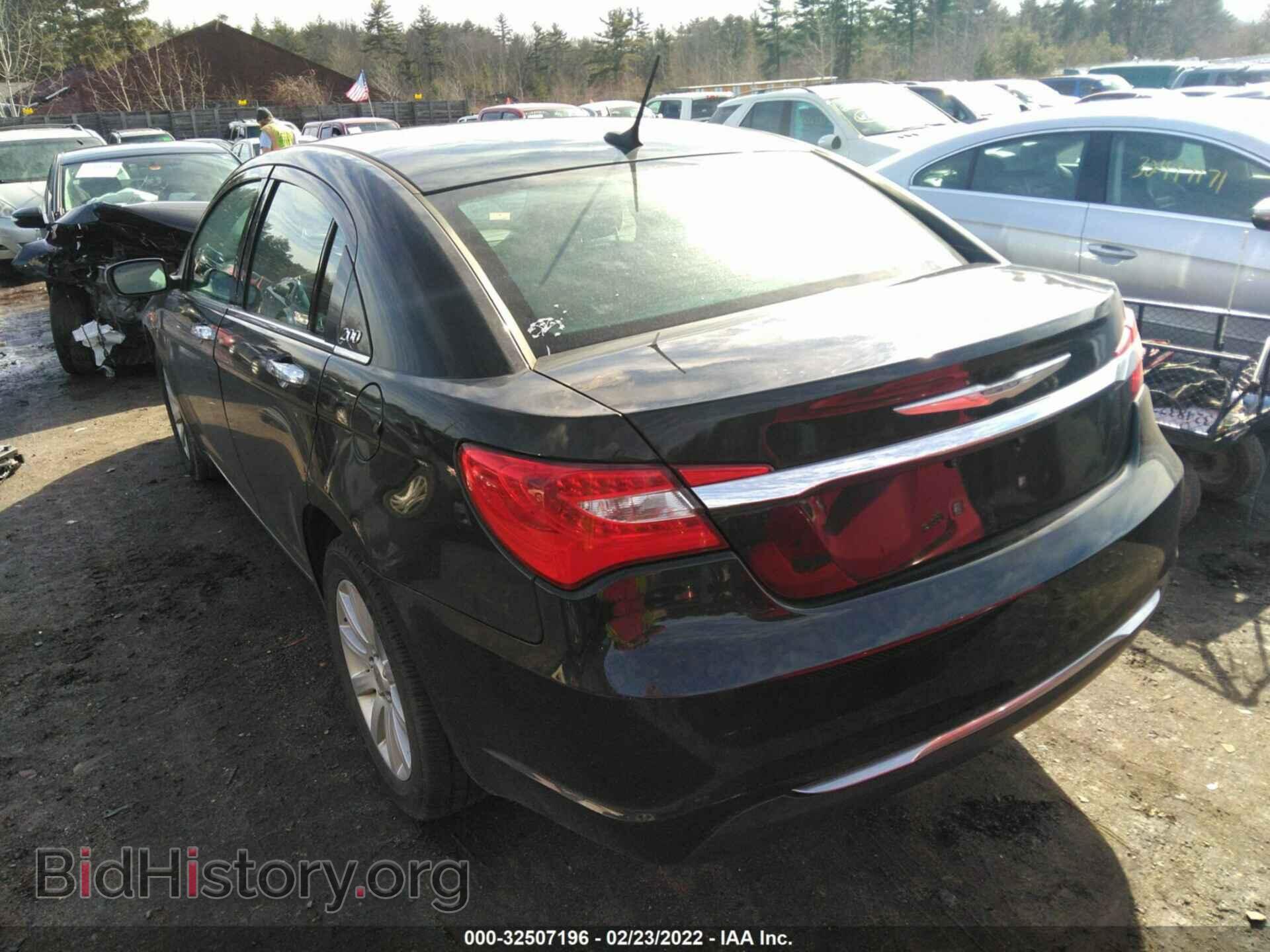 2013 CHRYSLER 200 - VIN: 1C3CCBCB4DN721562 - Фото 3