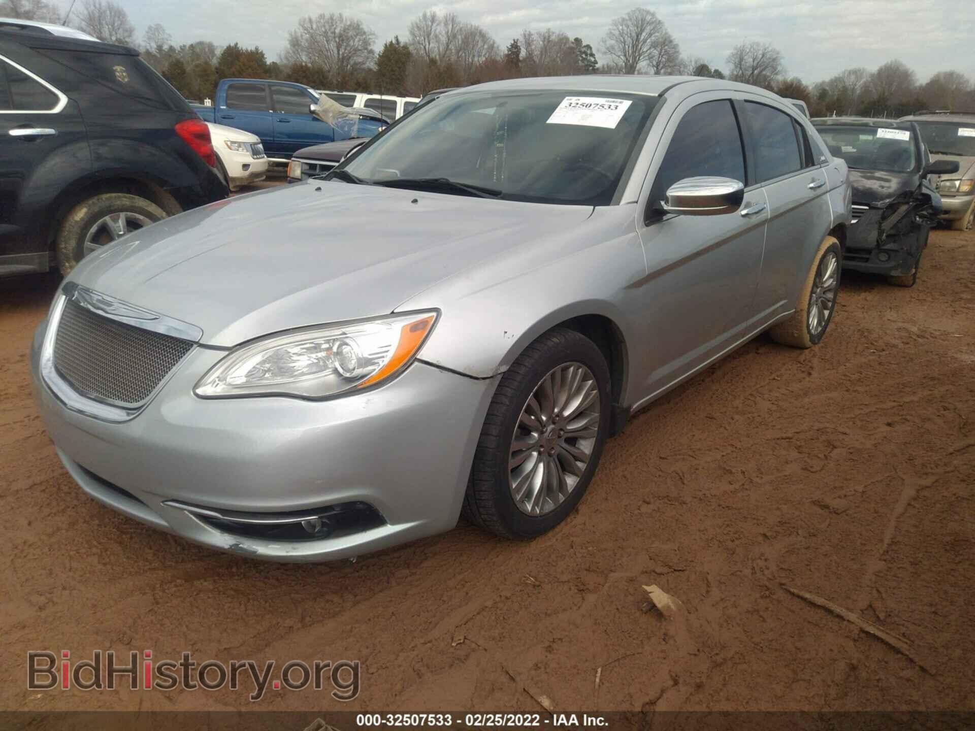 2012 CHRYSLER 200 - VIN: 1C3CCBCG3CN178151 - Photo 2
