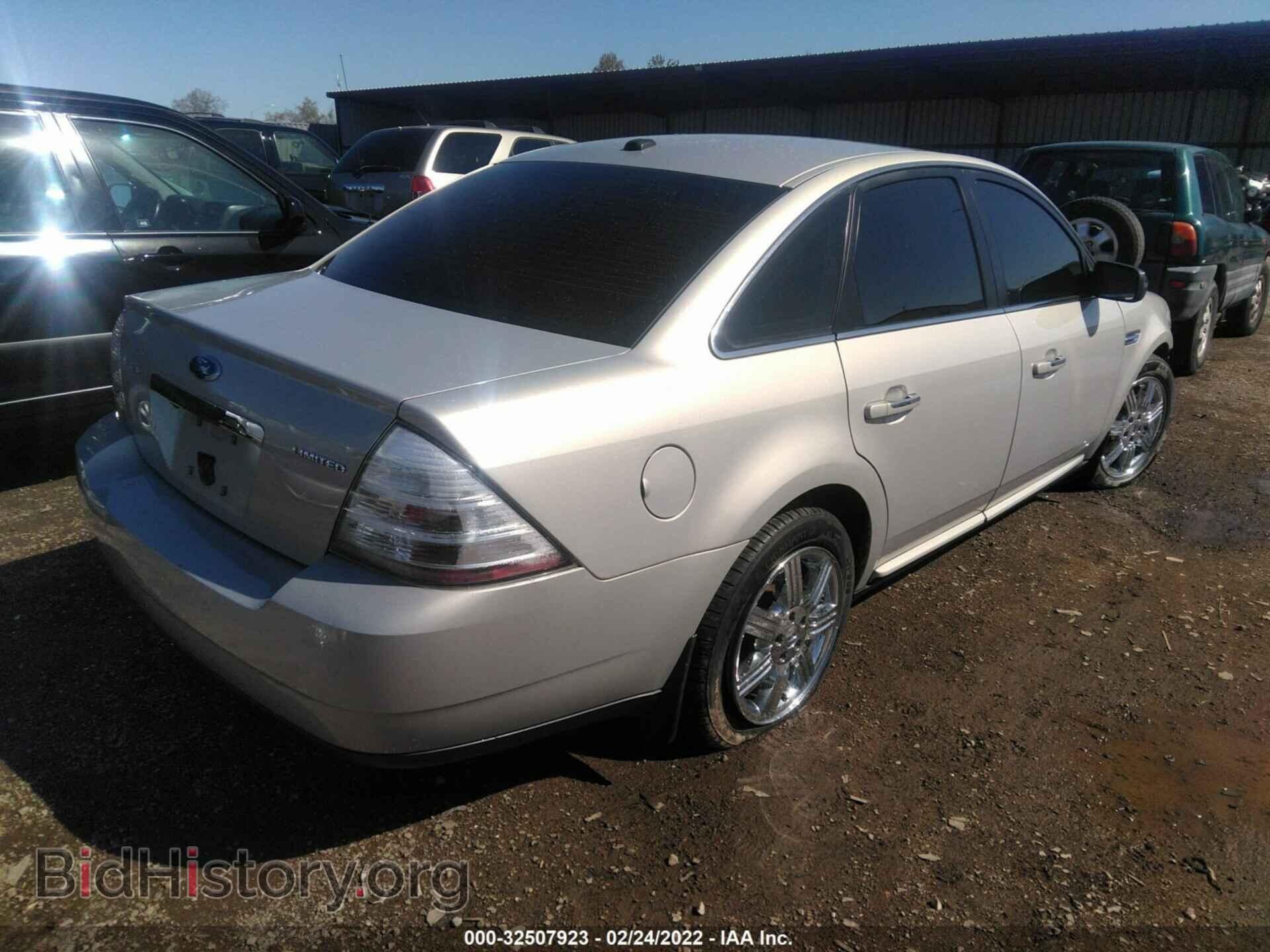 2009 FORD TAURUS - VIN: 1FAHP25W09G118700 - Фото 4