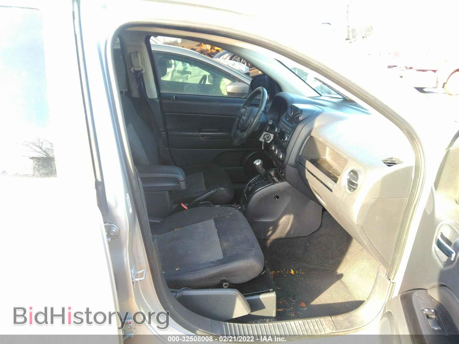 2011 JEEP COMPASS - VIN: 1J4NF1FB0BD280981 - Photo 5