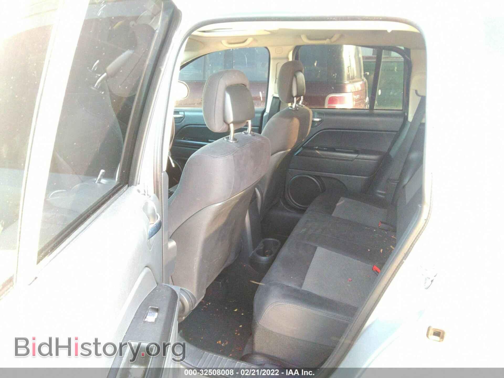 2011 JEEP COMPASS - VIN: 1J4NF1FB0BD280981 - Photo 8