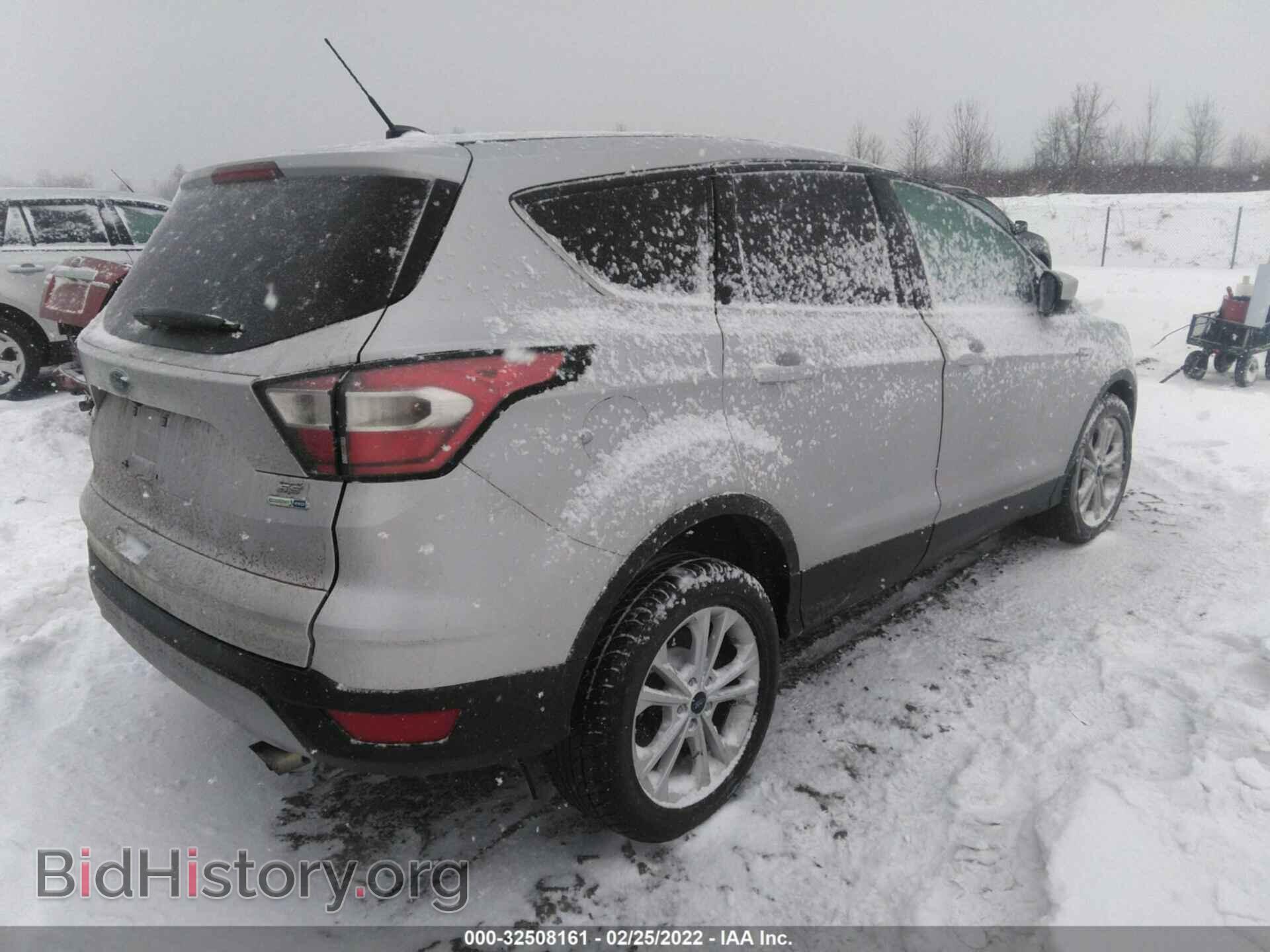 2017 FORD ESCAPE - VIN: 1FMCU9GD1HUB76179 - Фото 4