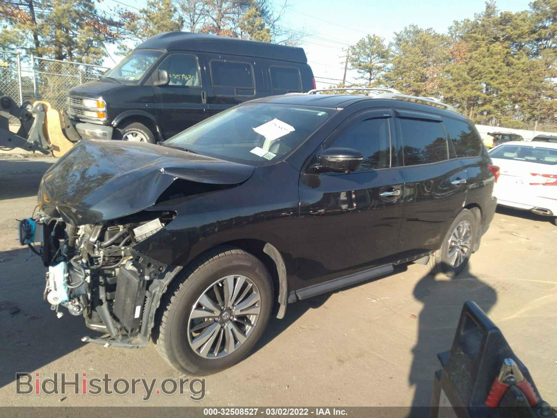 2017 NISSAN PATHFINDER - VIN: 5N1DR2MM0HC601608 - Фото 2