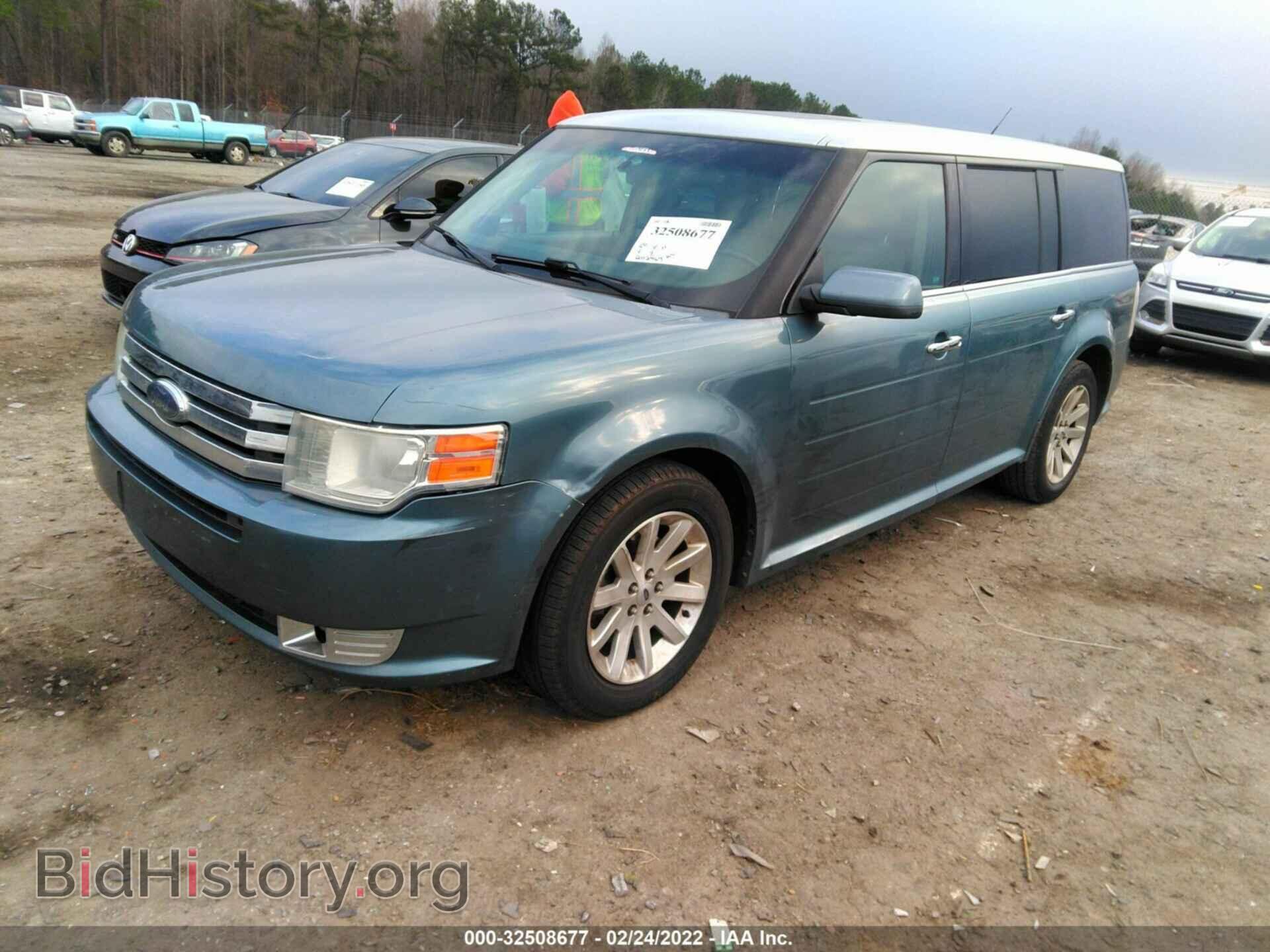 2010 FORD FLEX - VIN: 2FMGK5CC0ABA14097 - Photo 2