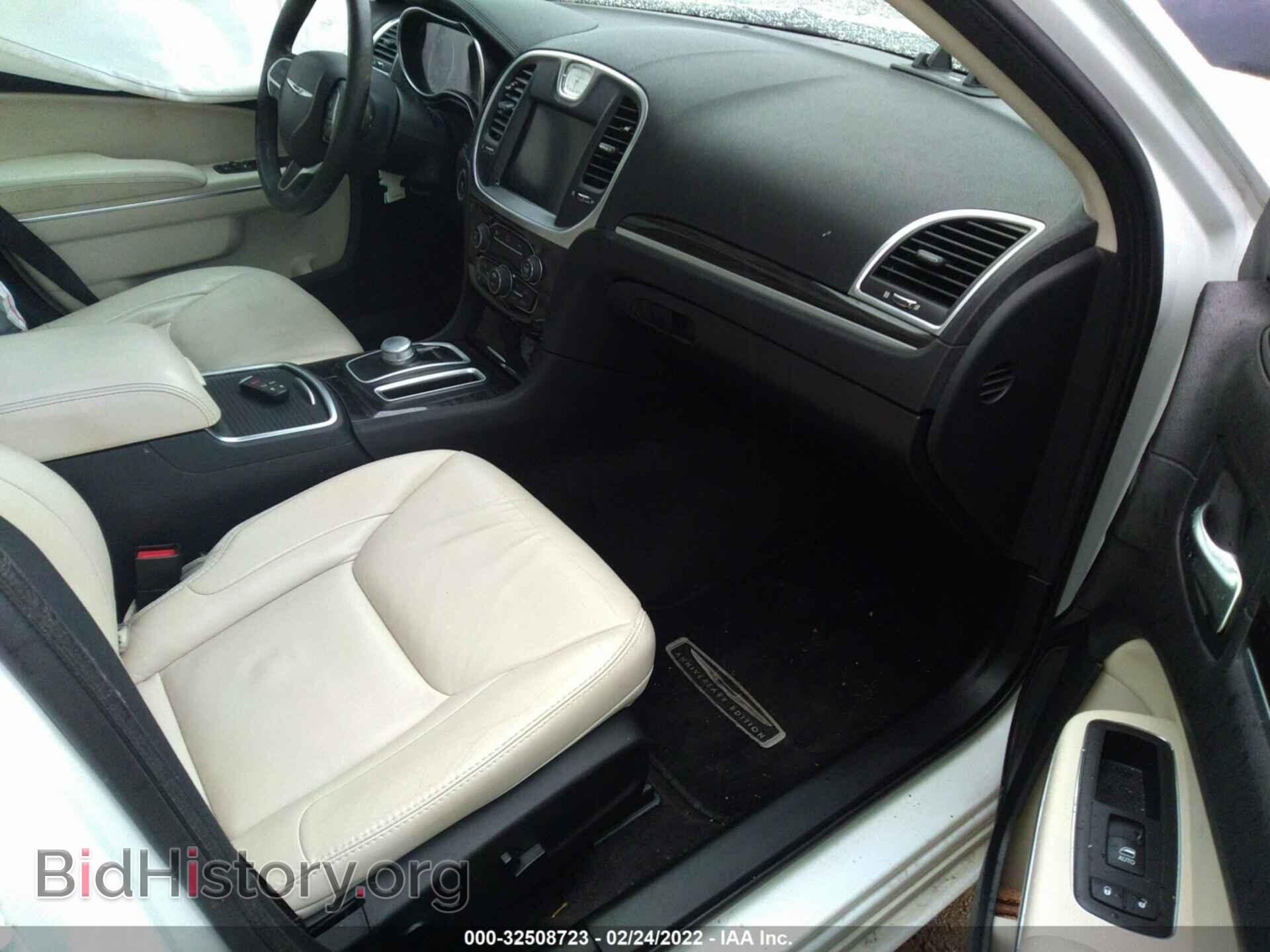 2016 CHRYSLER 300 - VIN: 2C3CCARG1GH244678 - Фото 5