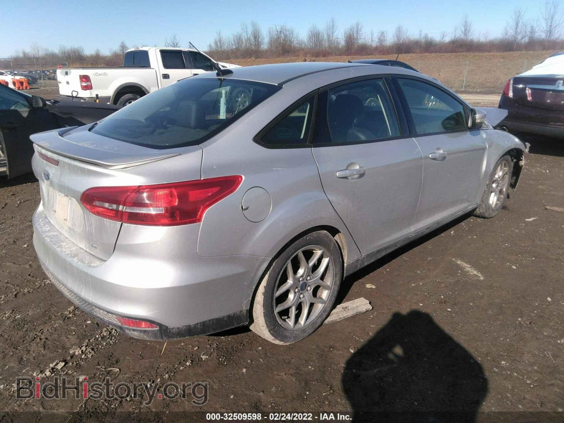 2015 FORD FOCUS - VIN: 1FADP3F2XFL333732 - Фото 4