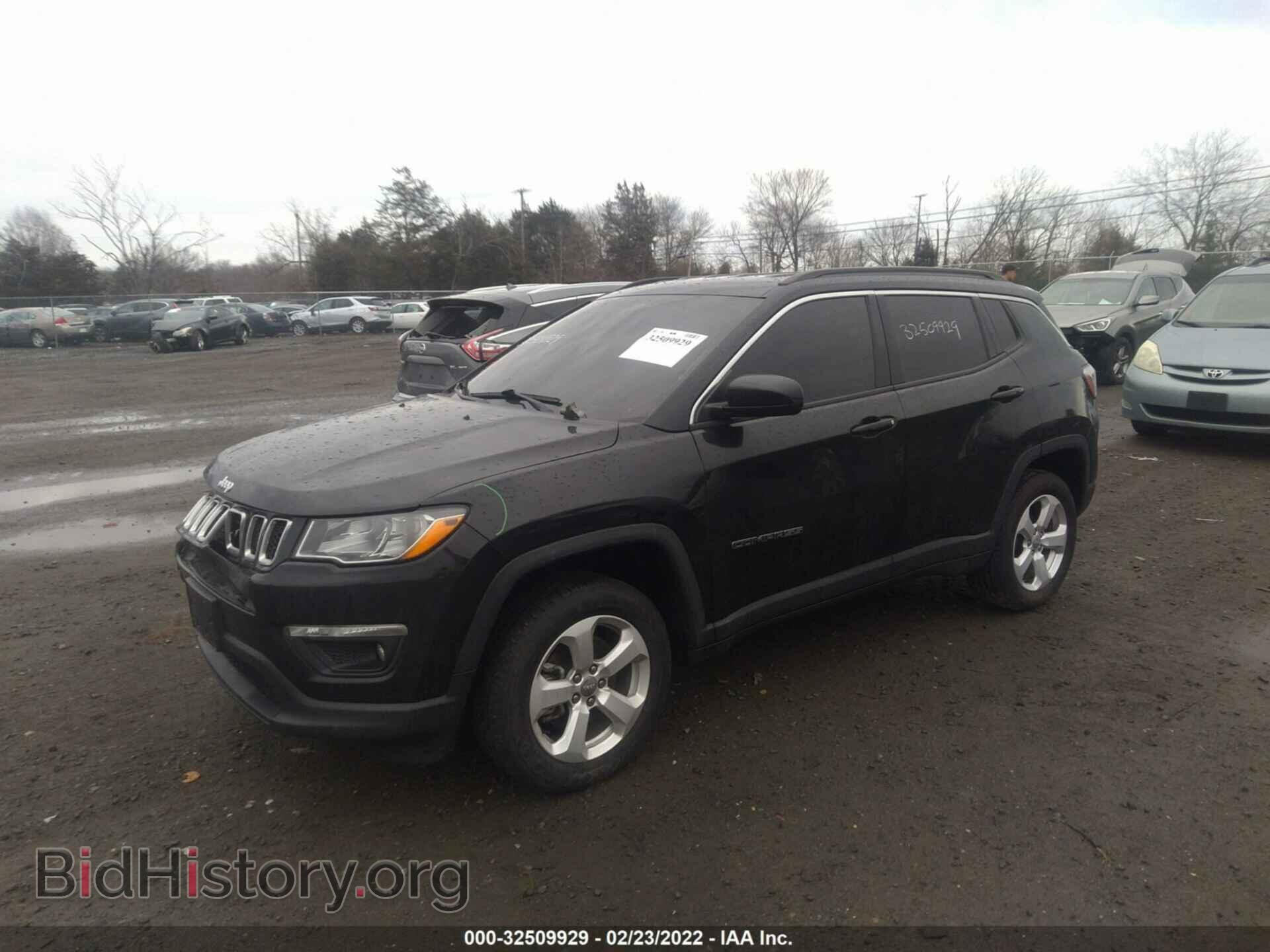 2017 JEEP COMPASS - VIN: 3C4NJDBBXHT651711 - Фото 2