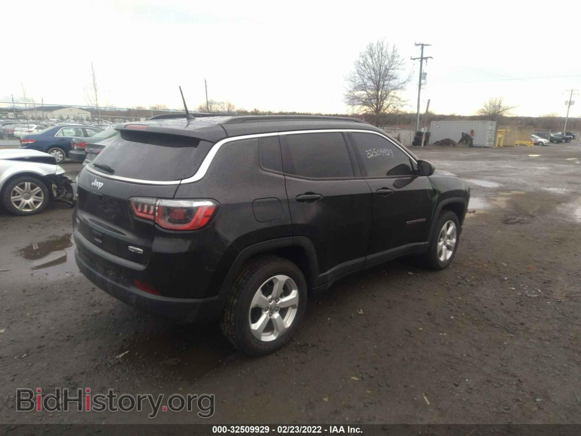 2017 JEEP COMPASS - VIN: 3C4NJDBBXHT651711 - Фото 4