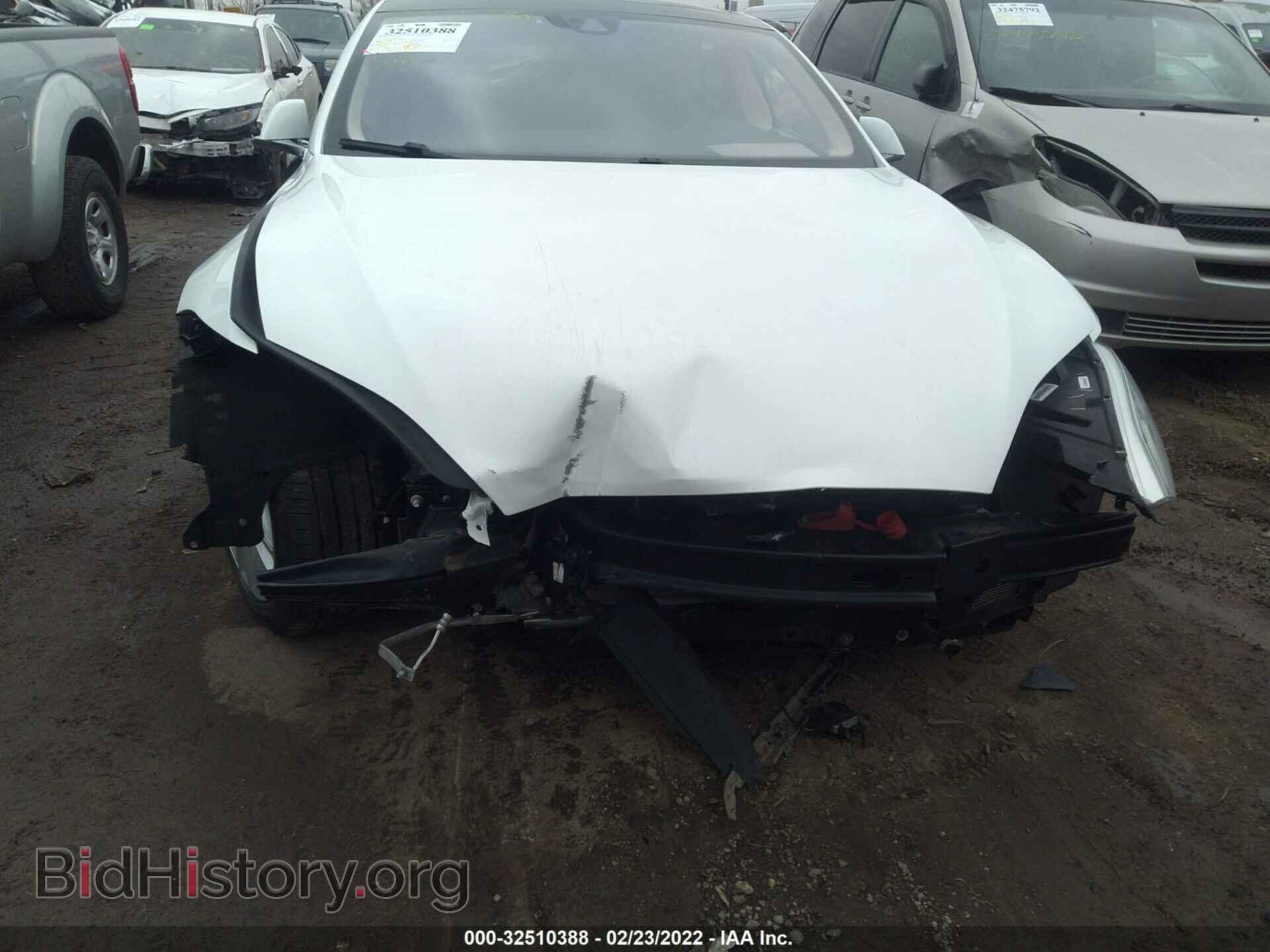 2015 TESLA MODEL S - VIN: 5YJSA1V2XFF097871 - Фото 6