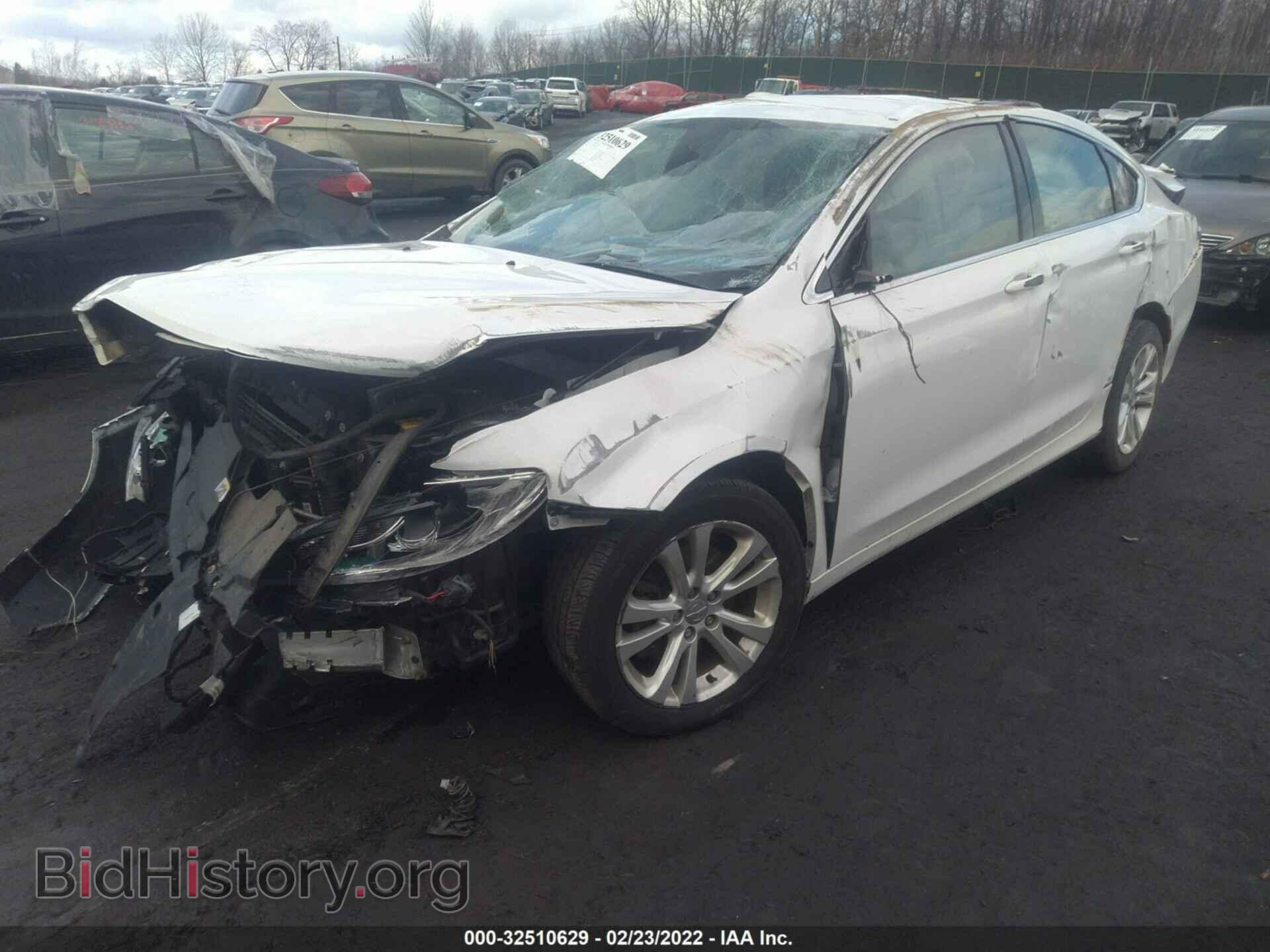 2016 CHRYSLER 200 - VIN: 1C3CCCAB0GN128410 - Фото 2