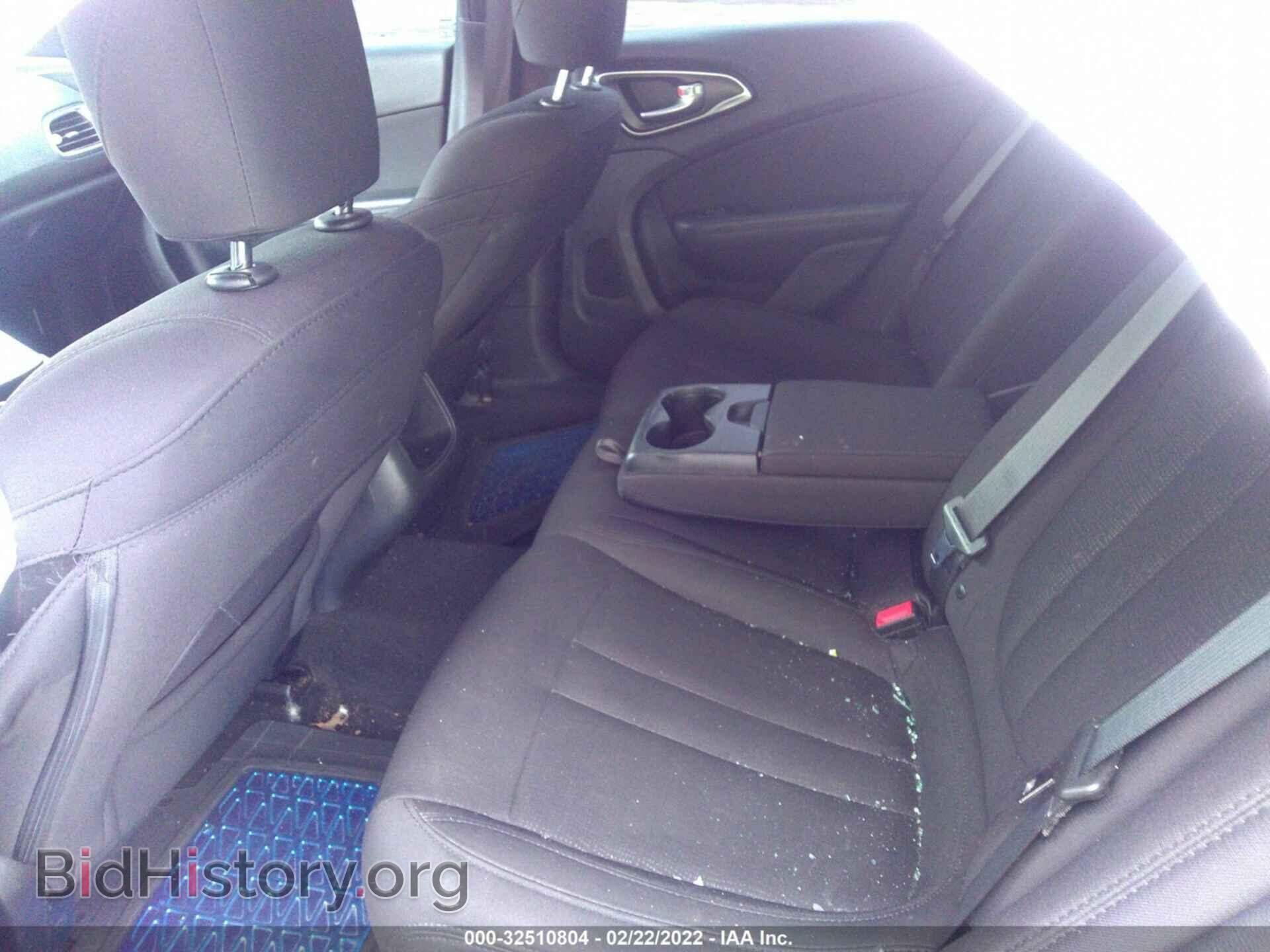 2015 CHRYSLER 200 - VIN: 1C3CCCAB2FN658327 - Фото 8
