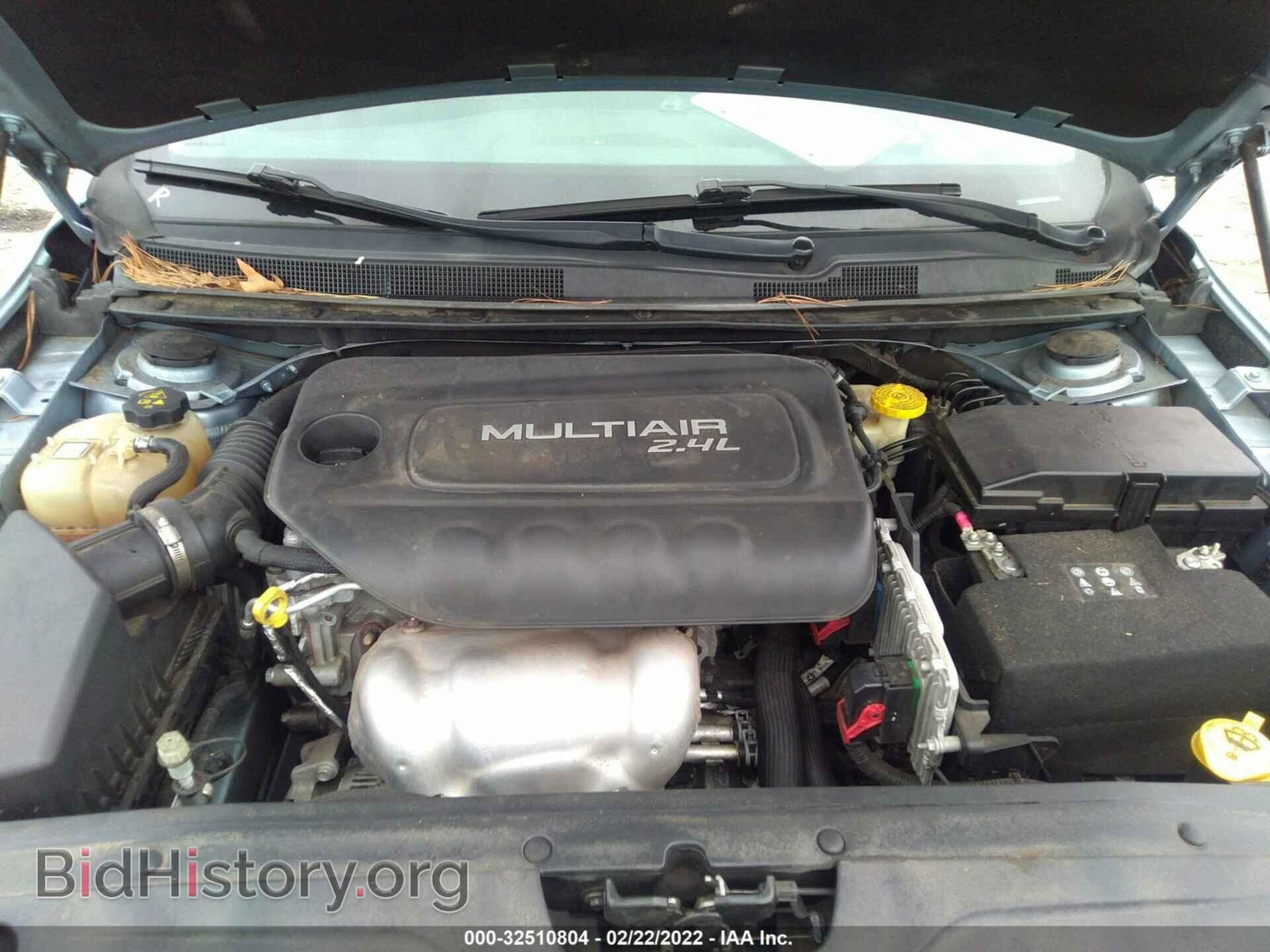 2015 CHRYSLER 200 - VIN: 1C3CCCAB2FN658327 - Фото 10