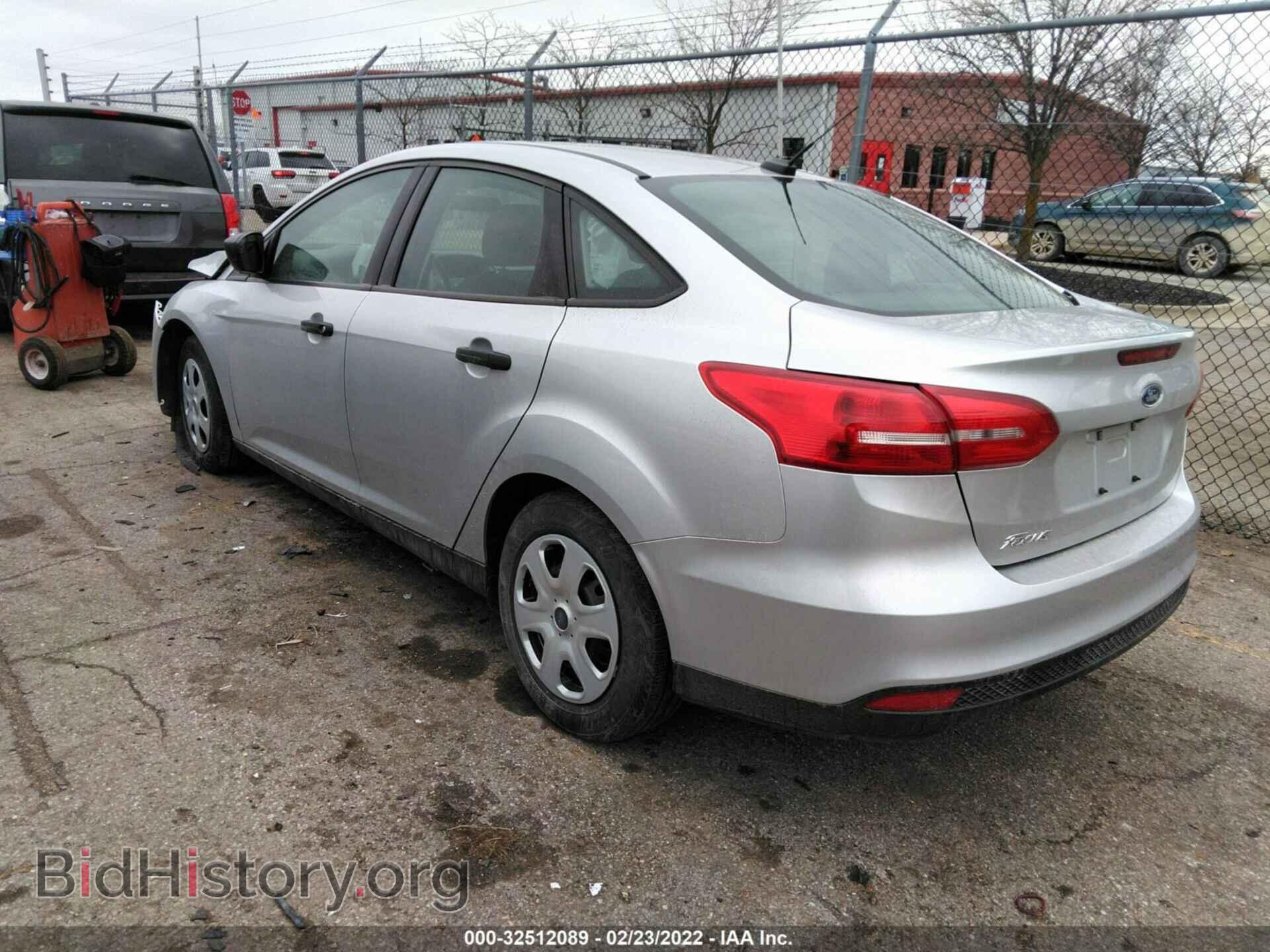 2018 FORD FOCUS - VIN: 1FADP3E20JL203601 - Фото 3