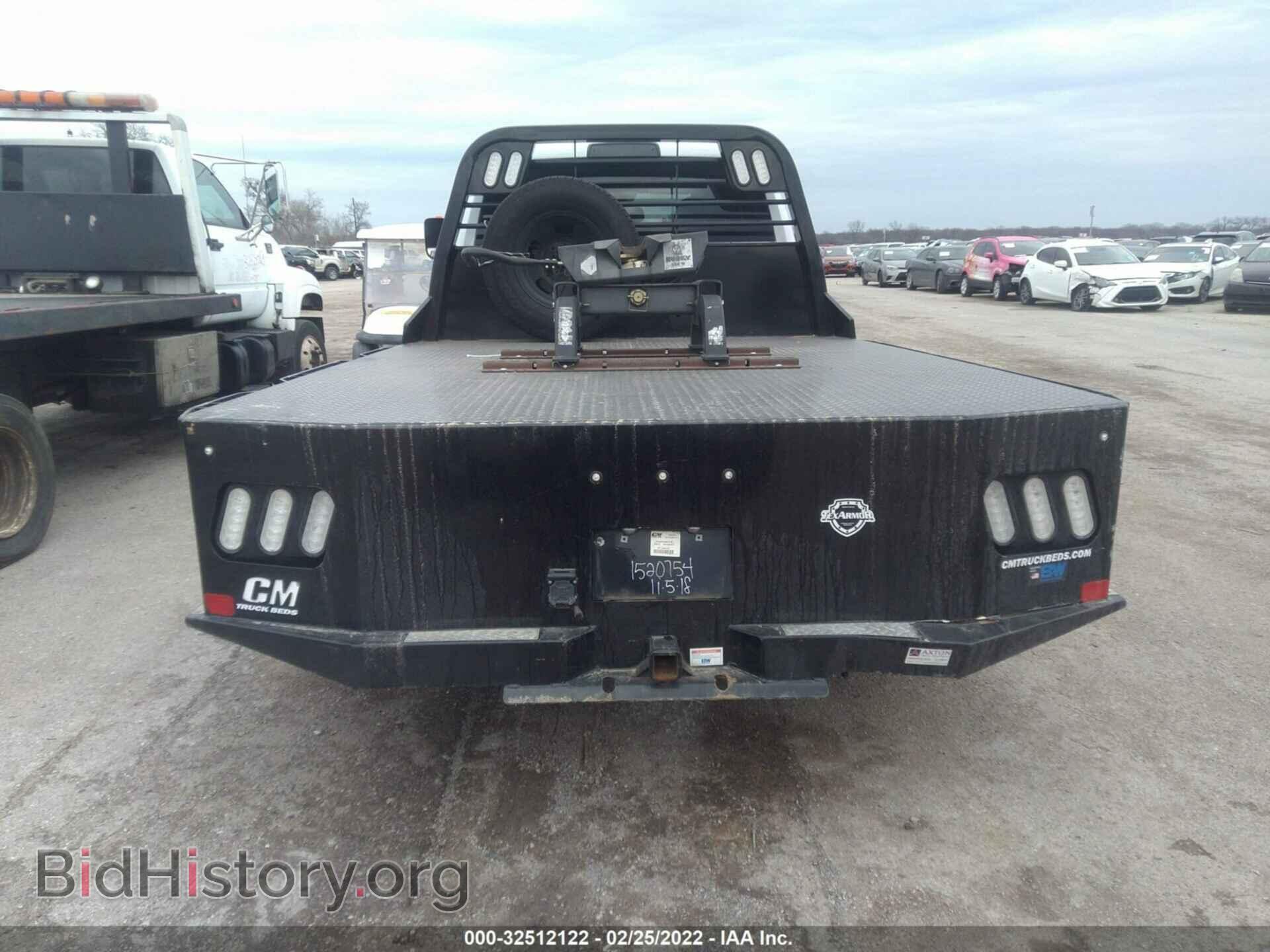 2018 RAM 3500 CHASSIS CAB - VIN: 3C7WRTCL6JG401883 - Photo 8
