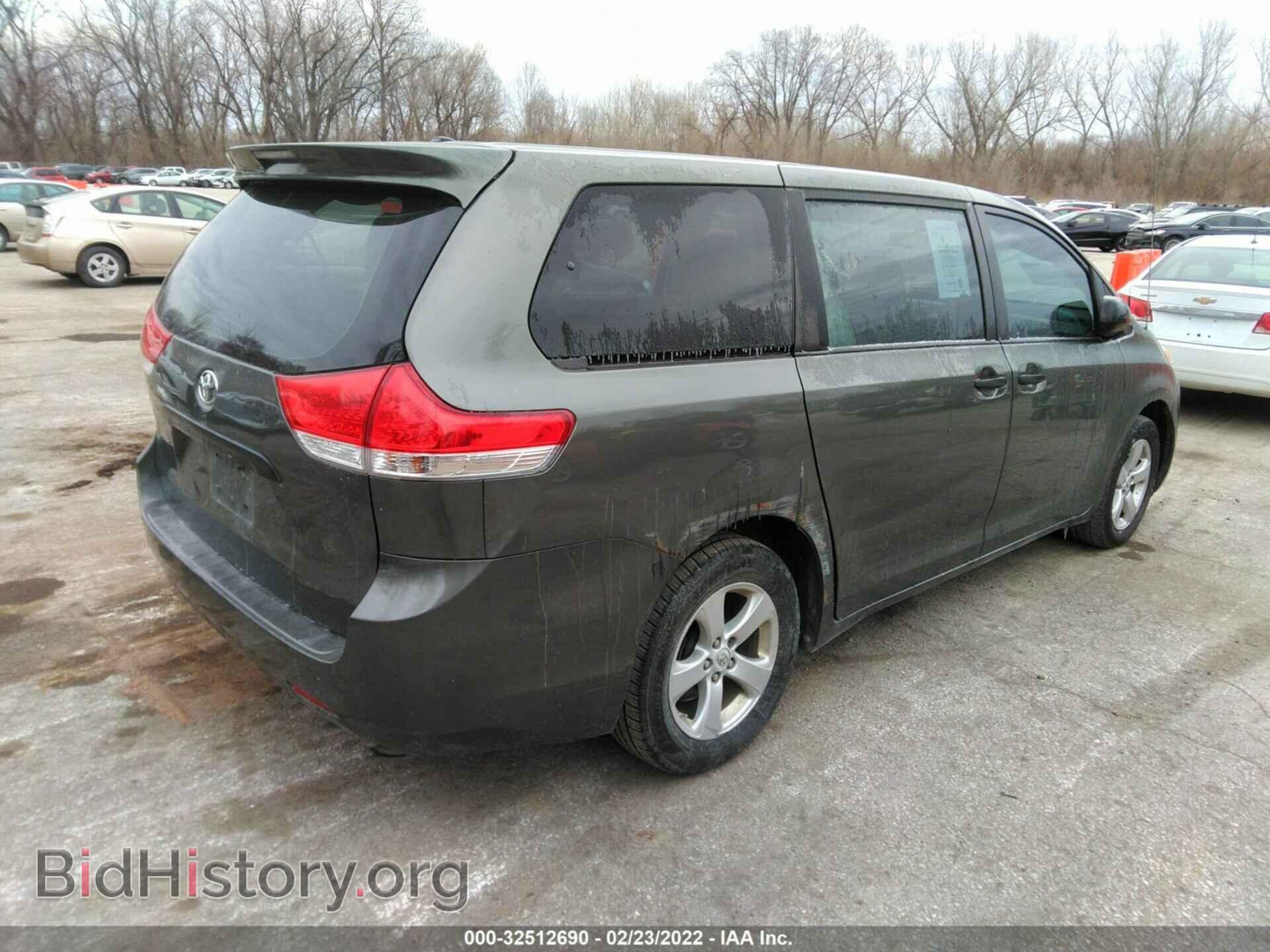 2011 TOYOTA SIENNA - VIN: 5TDKA3DC8BS006706 - Фото 4