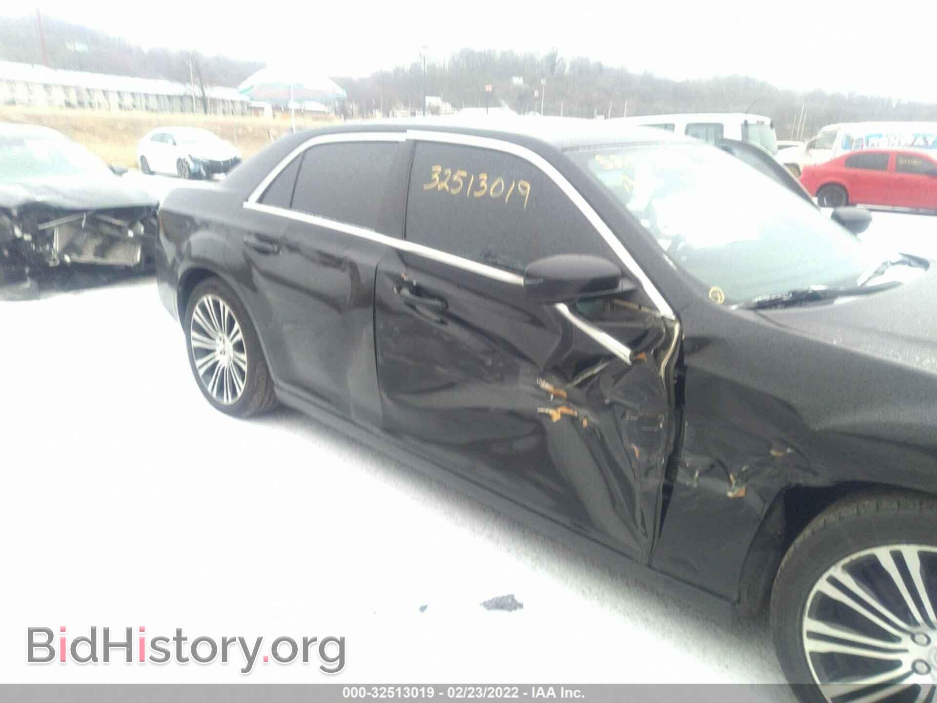 2013 CHRYSLER 300 - VIN: 2C3CCABG9DH504217 - Фото 6