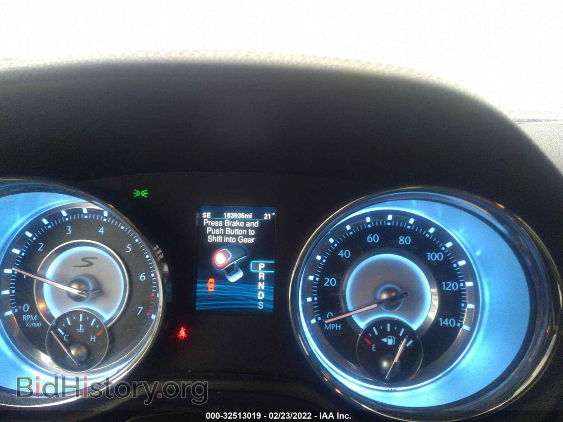 2013 CHRYSLER 300 - VIN: 2C3CCABG9DH504217 - Фото 7