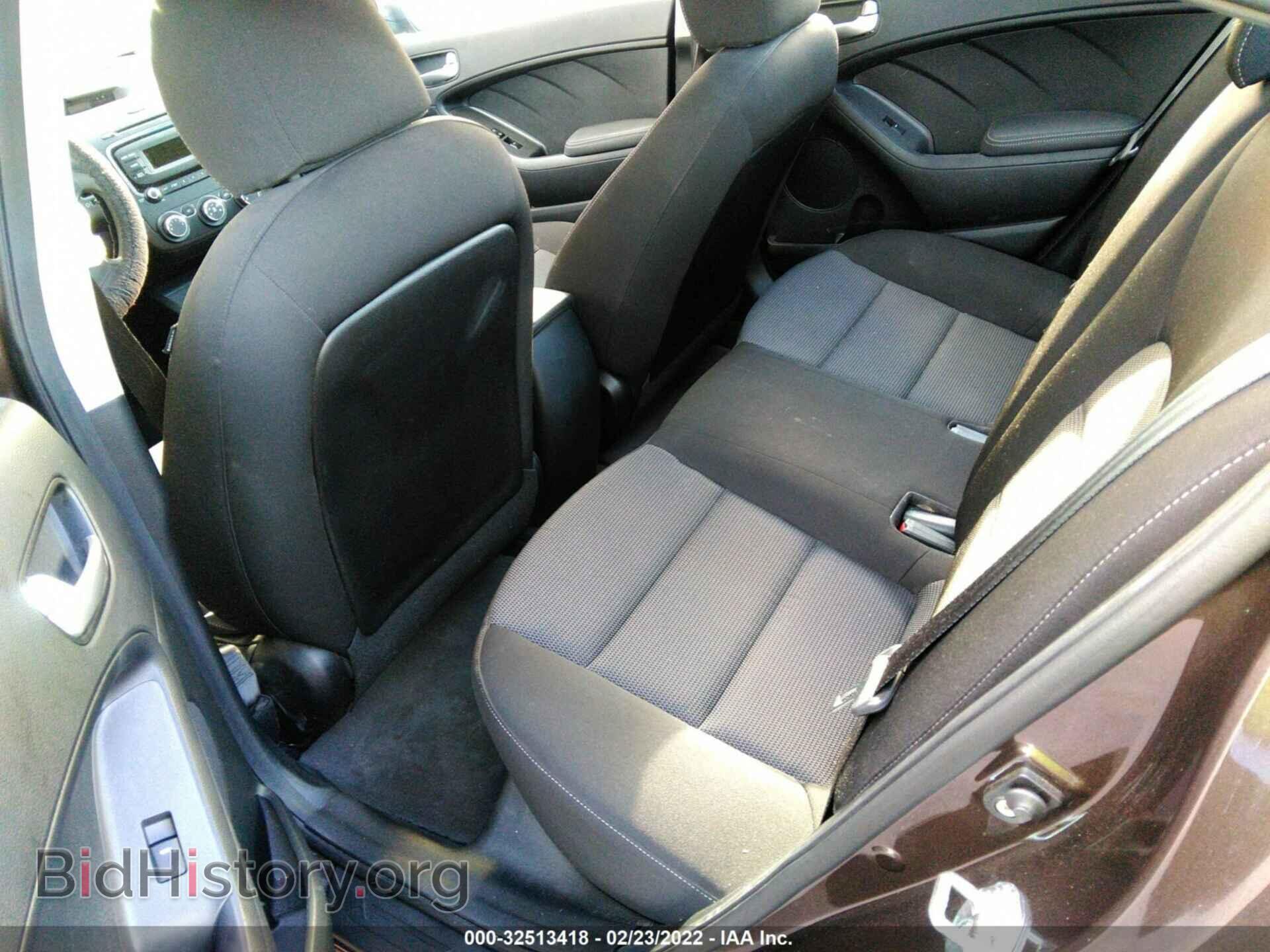 2017 KIA FORTE - VIN: 3KPFK4A73HE033116 - Фото 8