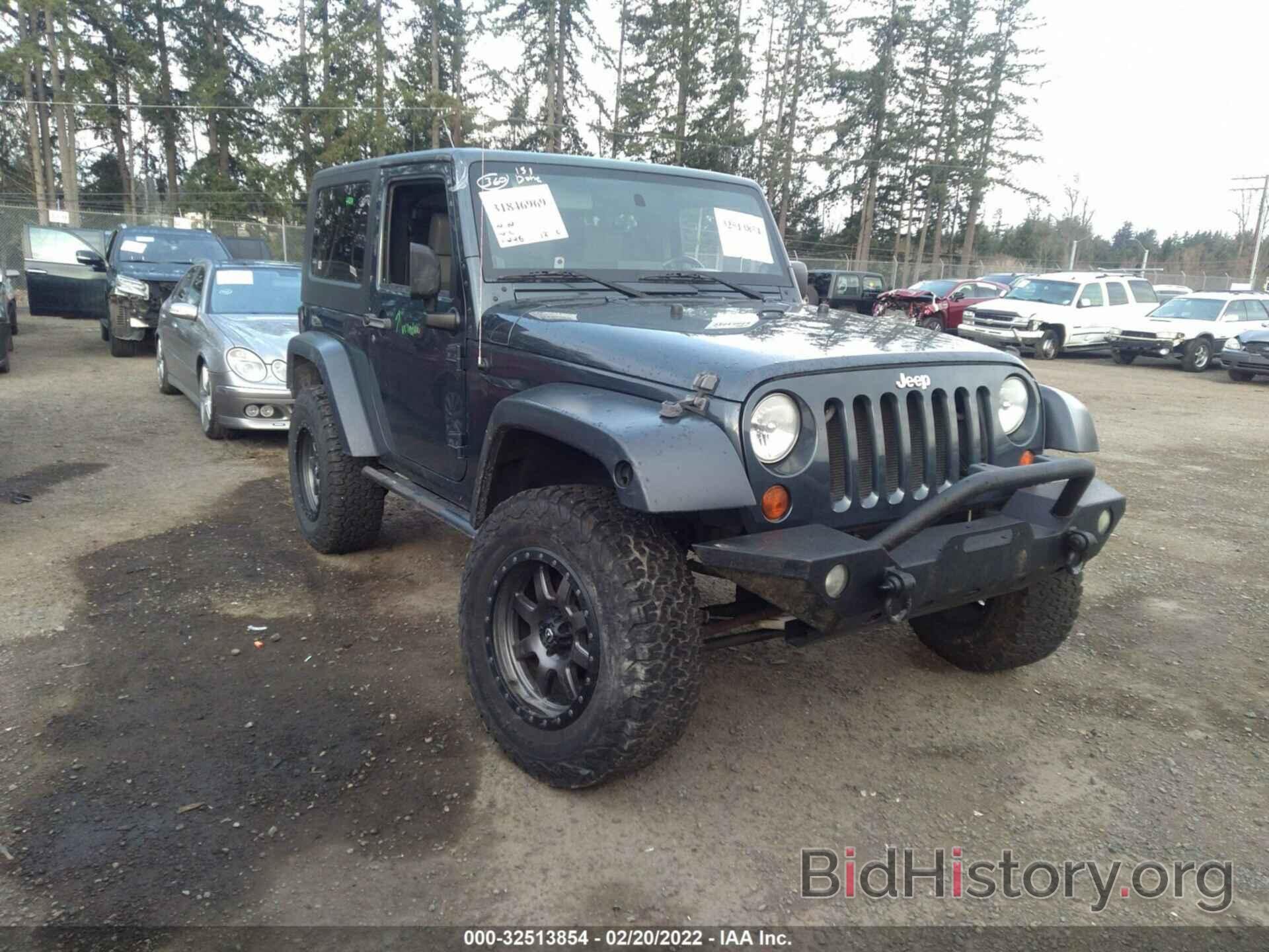 Photo 1J4FA24168L593440 - JEEP WRANGLER 2008