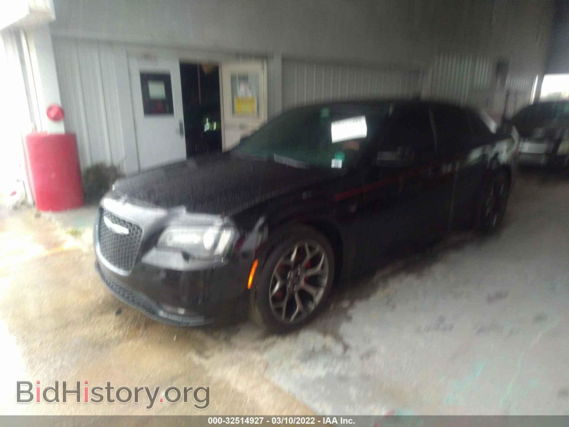2016 CHRYSLER 300 - VIN: 2C3CCABG8GH192279 - Фото 2