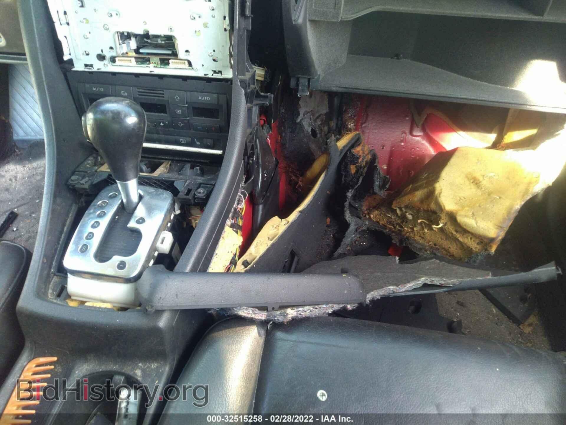 2006 AUDI A4 - VIN: WAUDF78E46A150878 - Фото 6