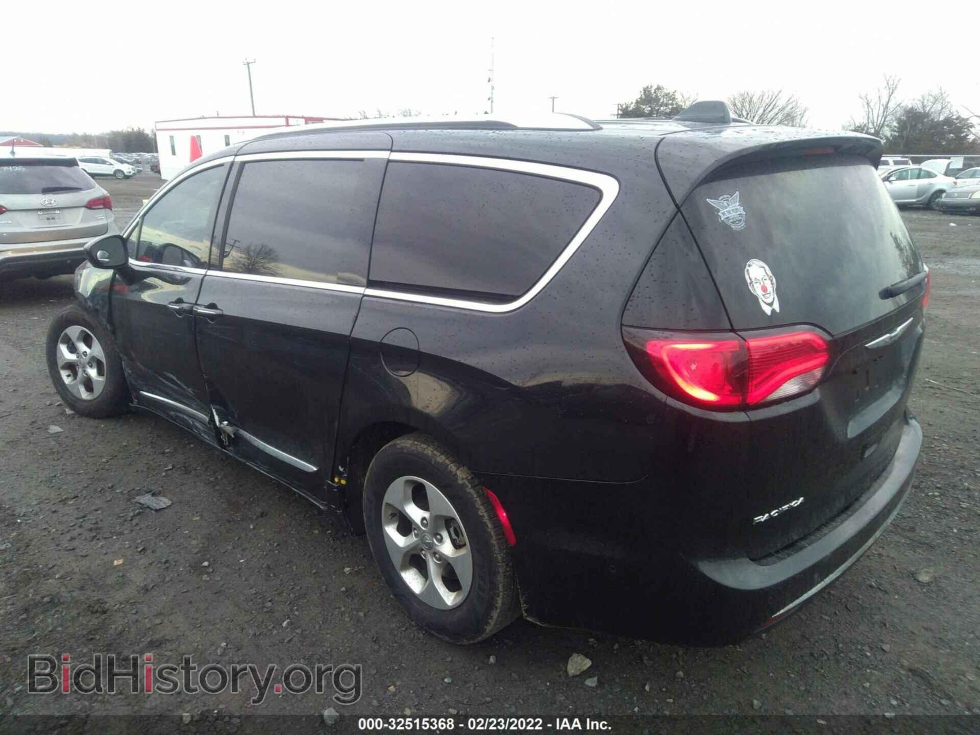 2017 CHRYSLER PACIFICA - VIN: 2C4RC1EG7HR614510 - Фото 3