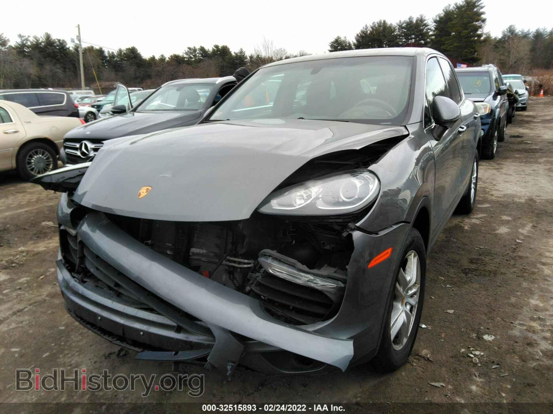 2016 PORSCHE CAYENNE - VIN: WP1AA2A28GKA13539 - Фото 2