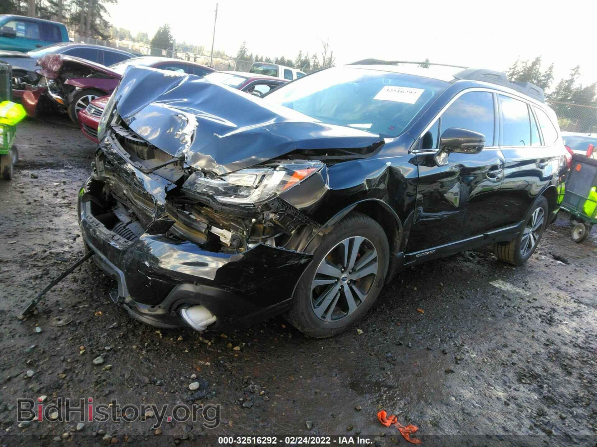 2018 SUBARU OUTBACK - VIN: 4S4BSANC3J3370088 - Фото 2
