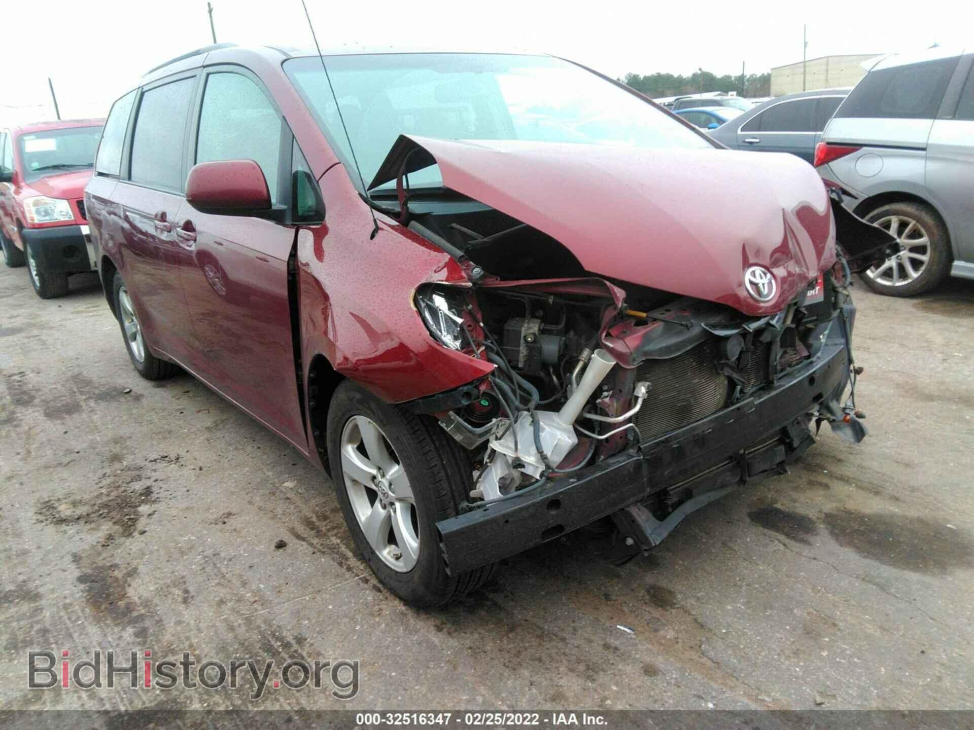 Photo 5TDKK3DC6ES450765 - TOYOTA SIENNA 2014