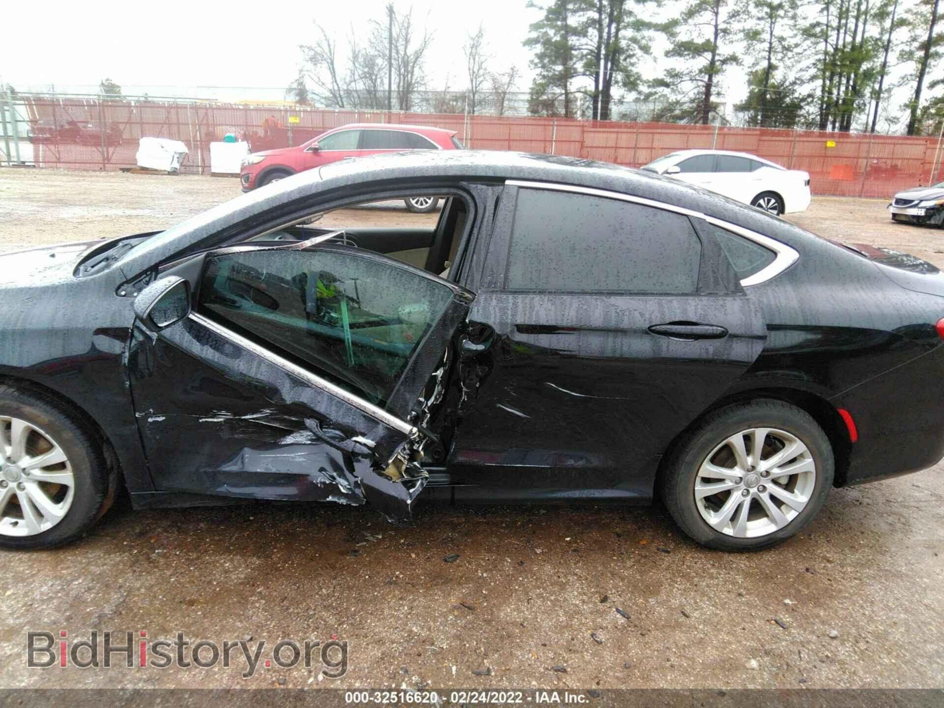 2015 CHRYSLER 200 - VIN: 1C3CCCAB0FN724051 - Фото 6