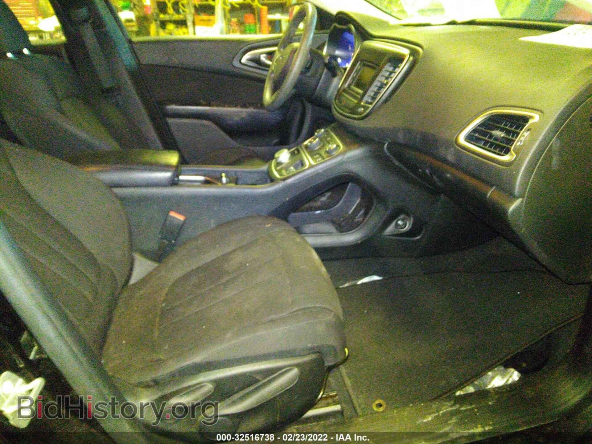 2016 CHRYSLER 200 - VIN: 1C3CCCAB1GN176160 - Фото 5