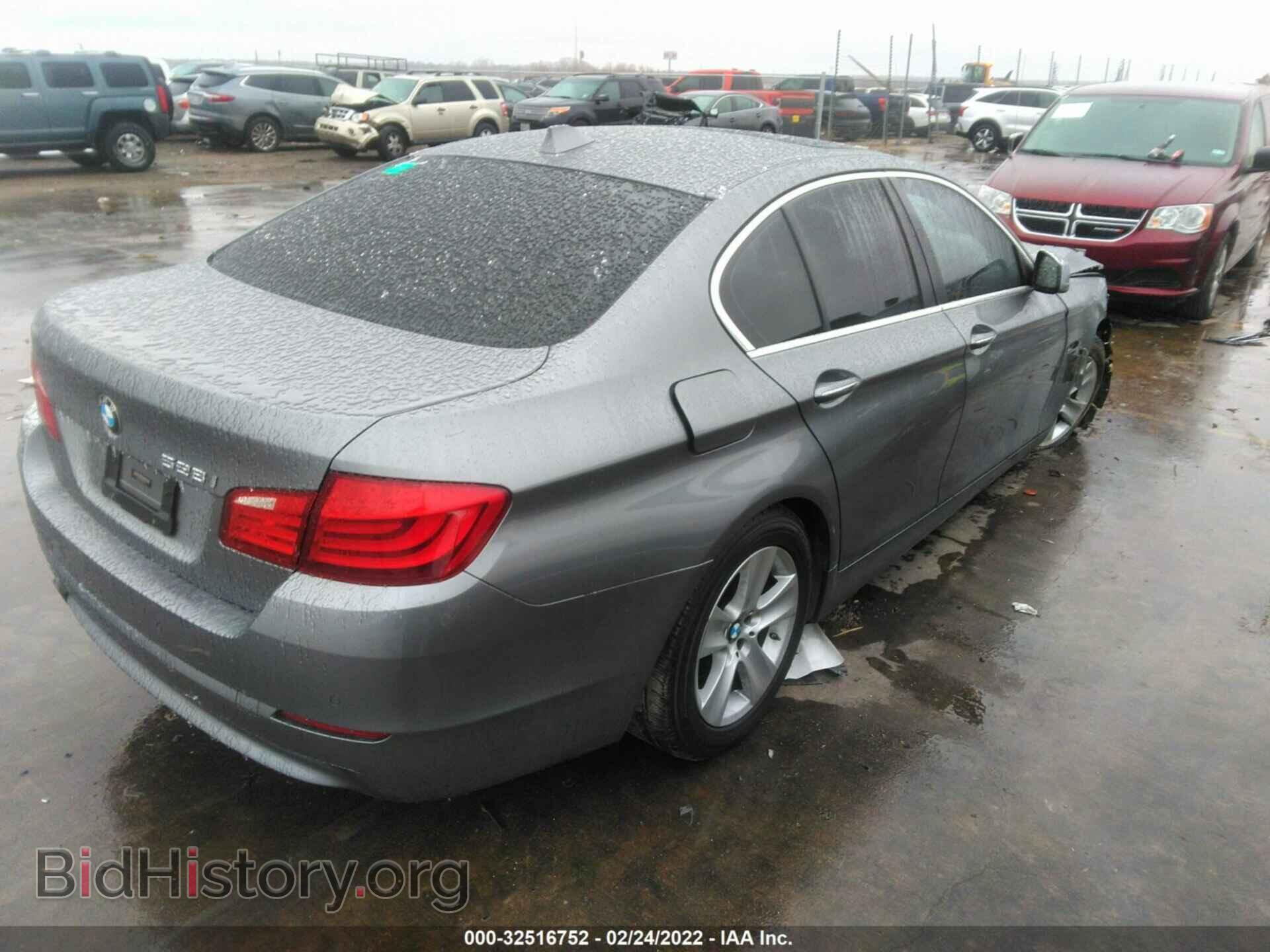 2012 BMW 5 SERIES - VIN: WBAXG5C56CDX05782 - Фото 4