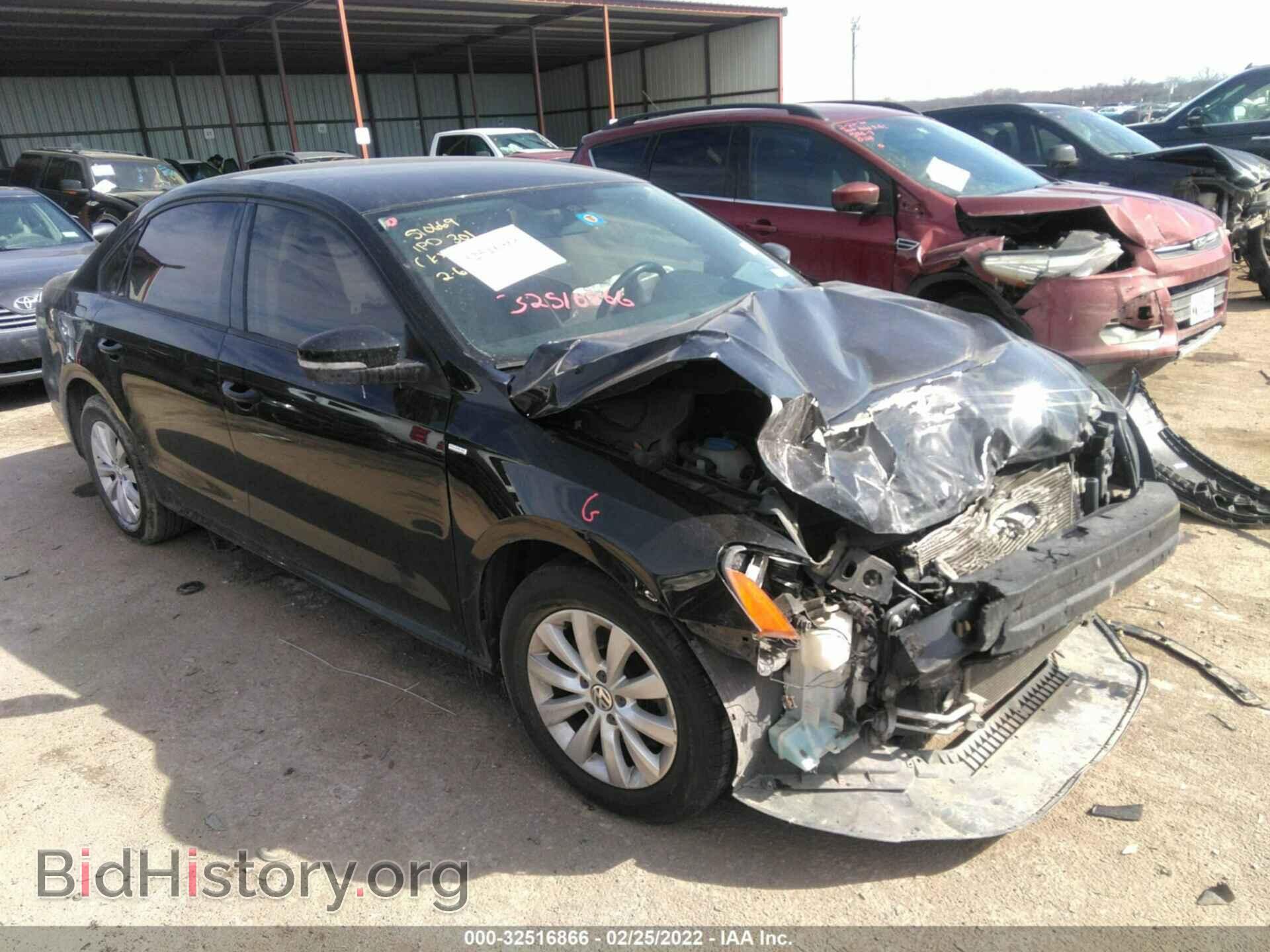 Фотография 1VWAT7A36FC002563 - VOLKSWAGEN PASSAT 2015